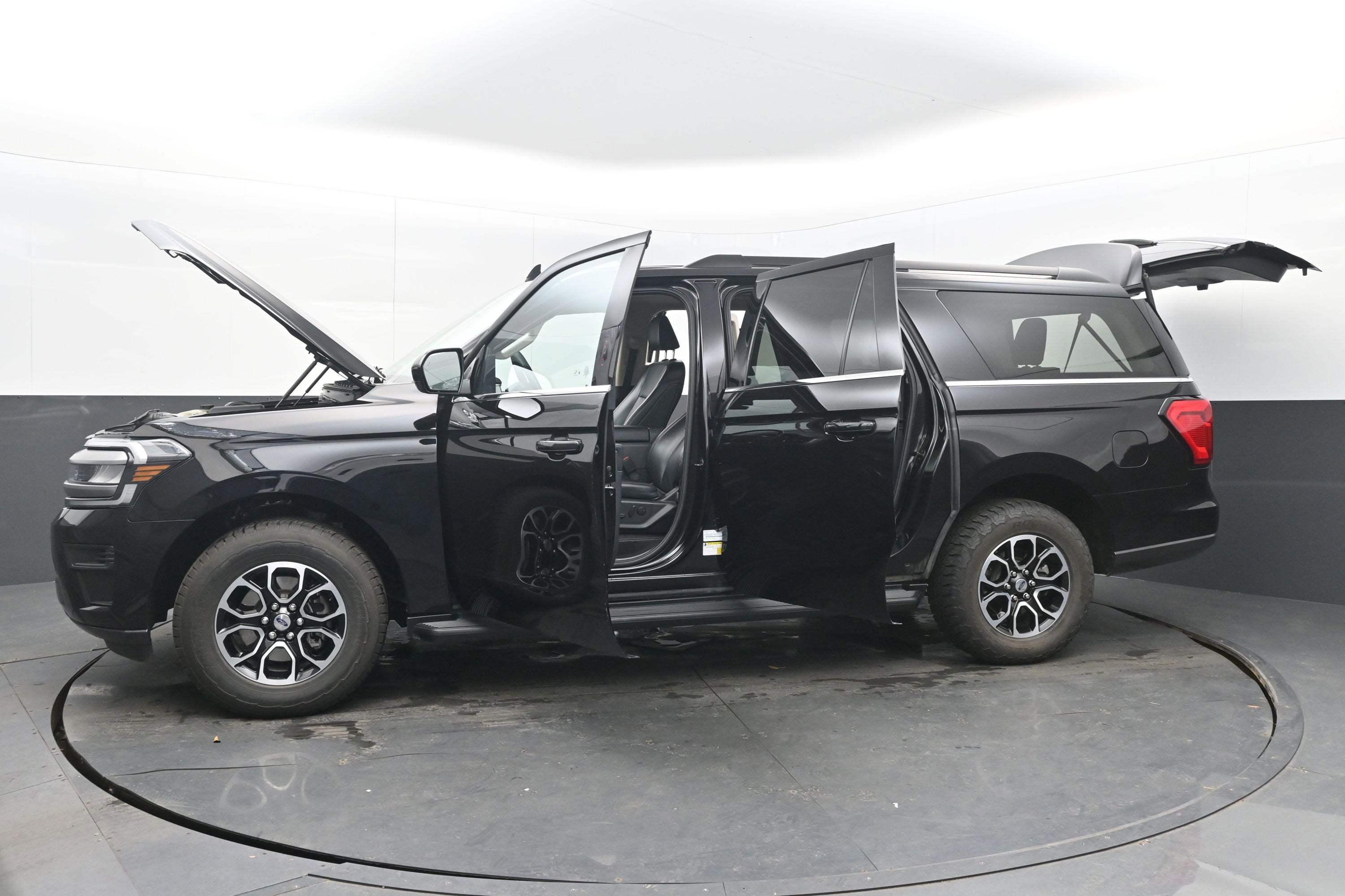 2024 Ford Expedition Max XLT