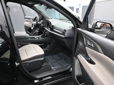 2025 Chevrolet Traverse FWD LT