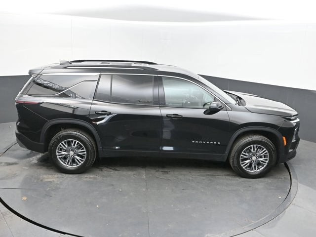 2025 Chevrolet Traverse FWD LT