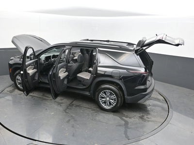 2025 Chevrolet Traverse FWD LT