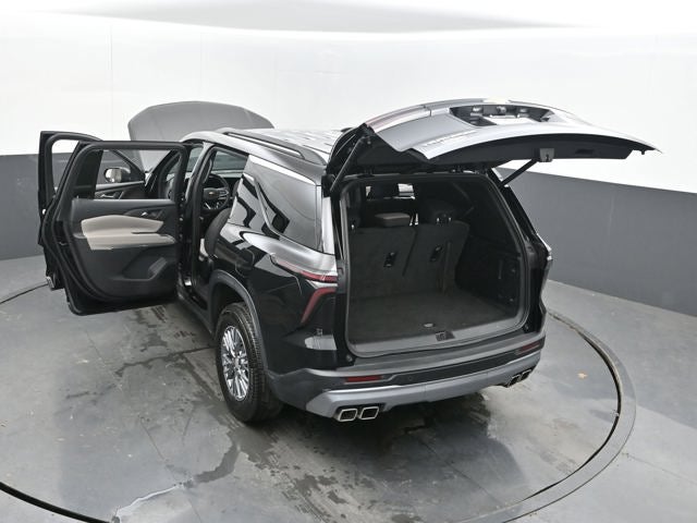 2025 Chevrolet Traverse FWD LT