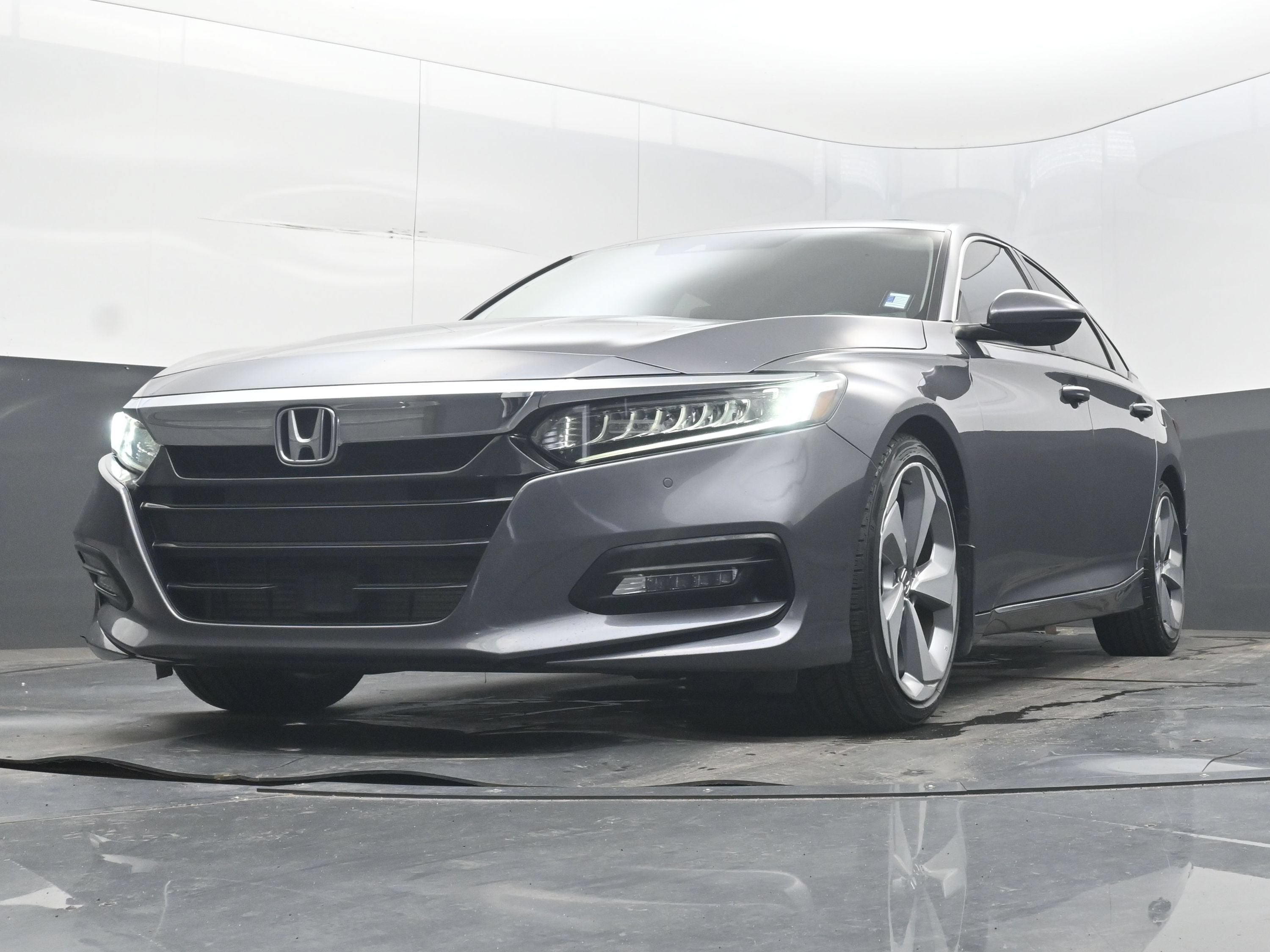 2018 Honda Accord Sedan Touring 1.5T