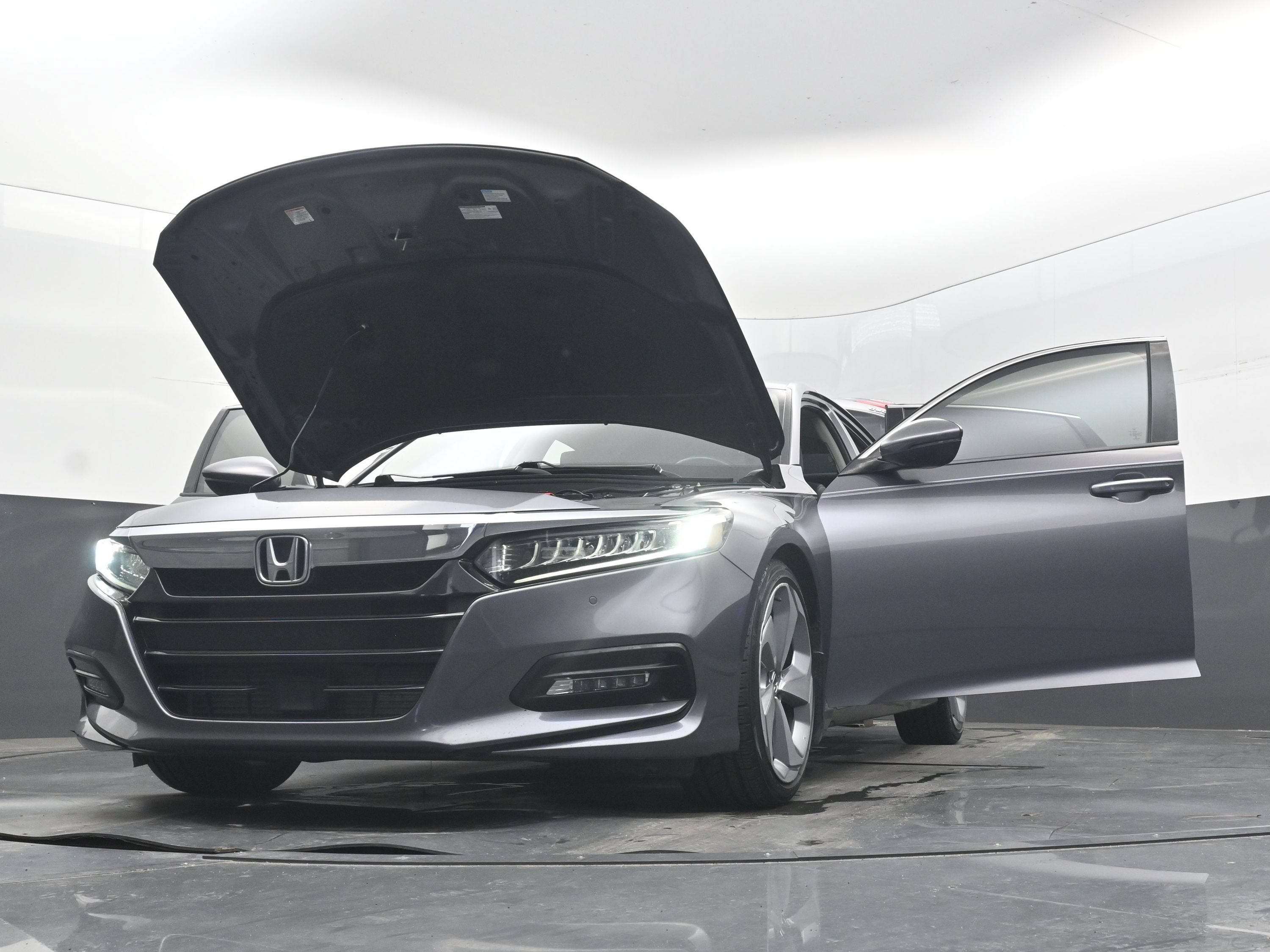 2018 Honda Accord Sedan Touring 1.5T