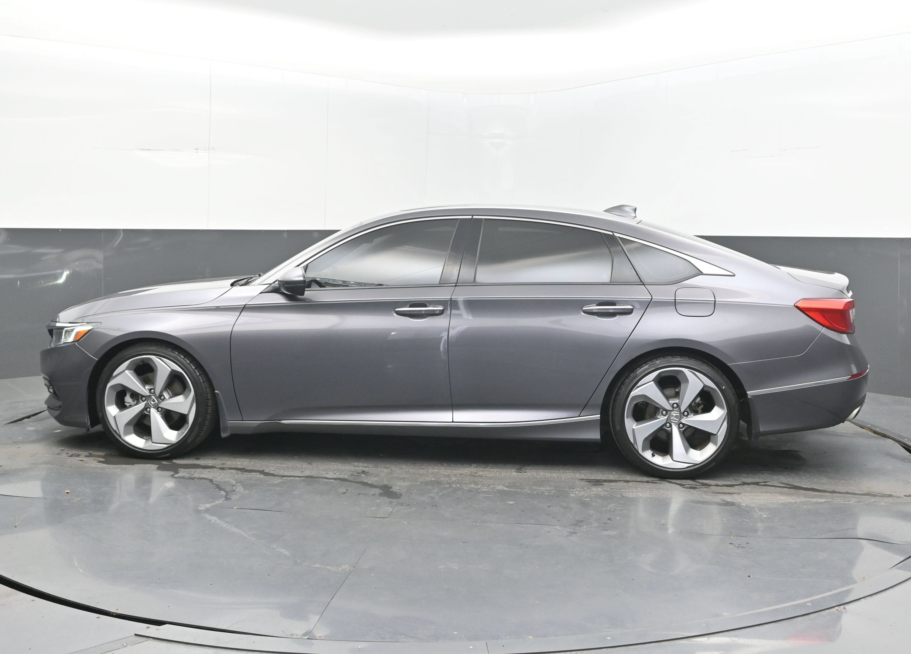 2018 Honda Accord Sedan Touring 1.5T