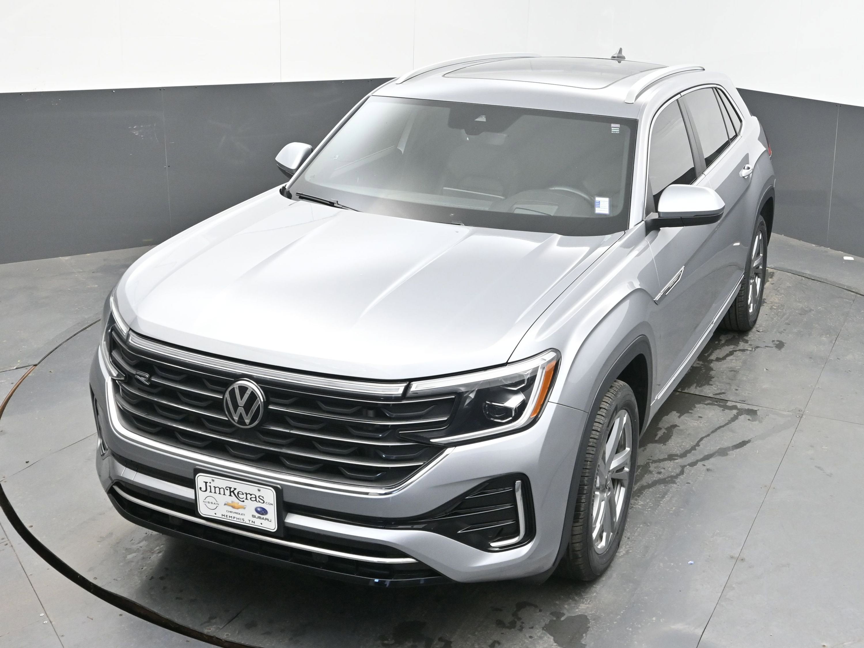 2024 Volkswagen Atlas Cross Sport 2.0T SEL R-Line