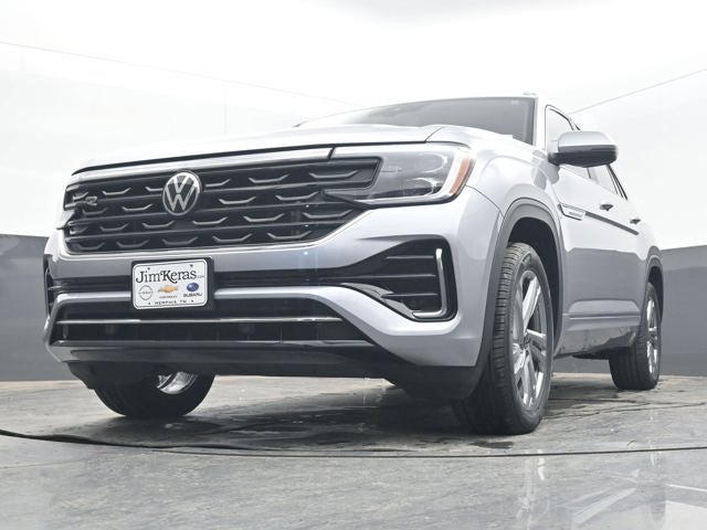 2024 Volkswagen Atlas Cross Sport 2.0T SEL R-Line