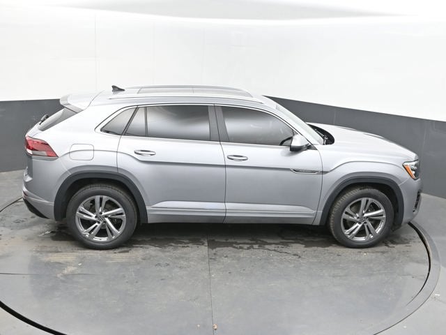 2024 Volkswagen Atlas Cross Sport 2.0T SEL R-Line