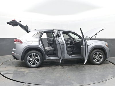 2024 Volkswagen Atlas Cross Sport 2.0T SEL R-Line