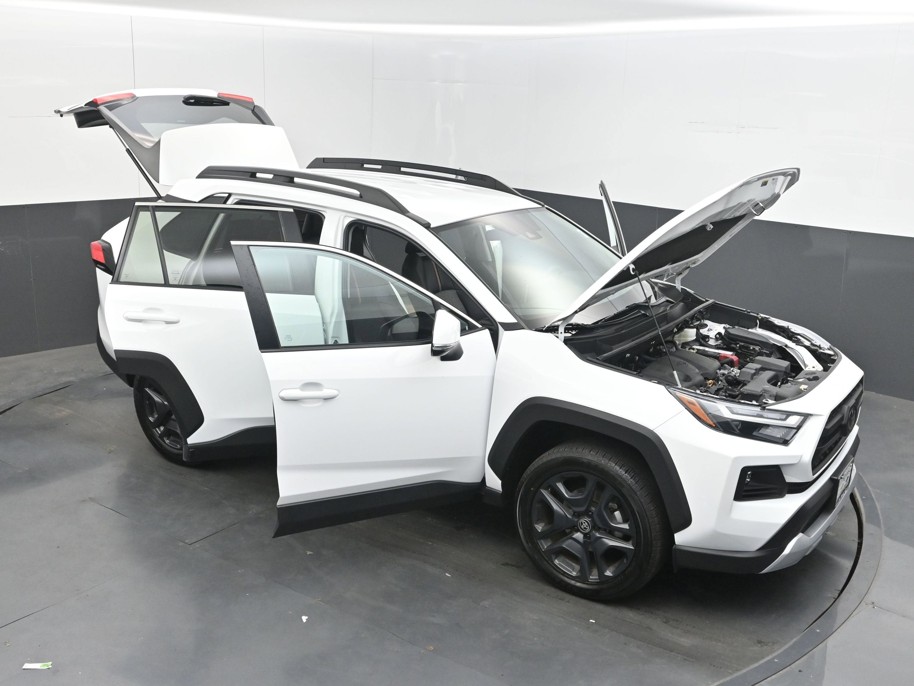 2024 Toyota RAV4 Adventure