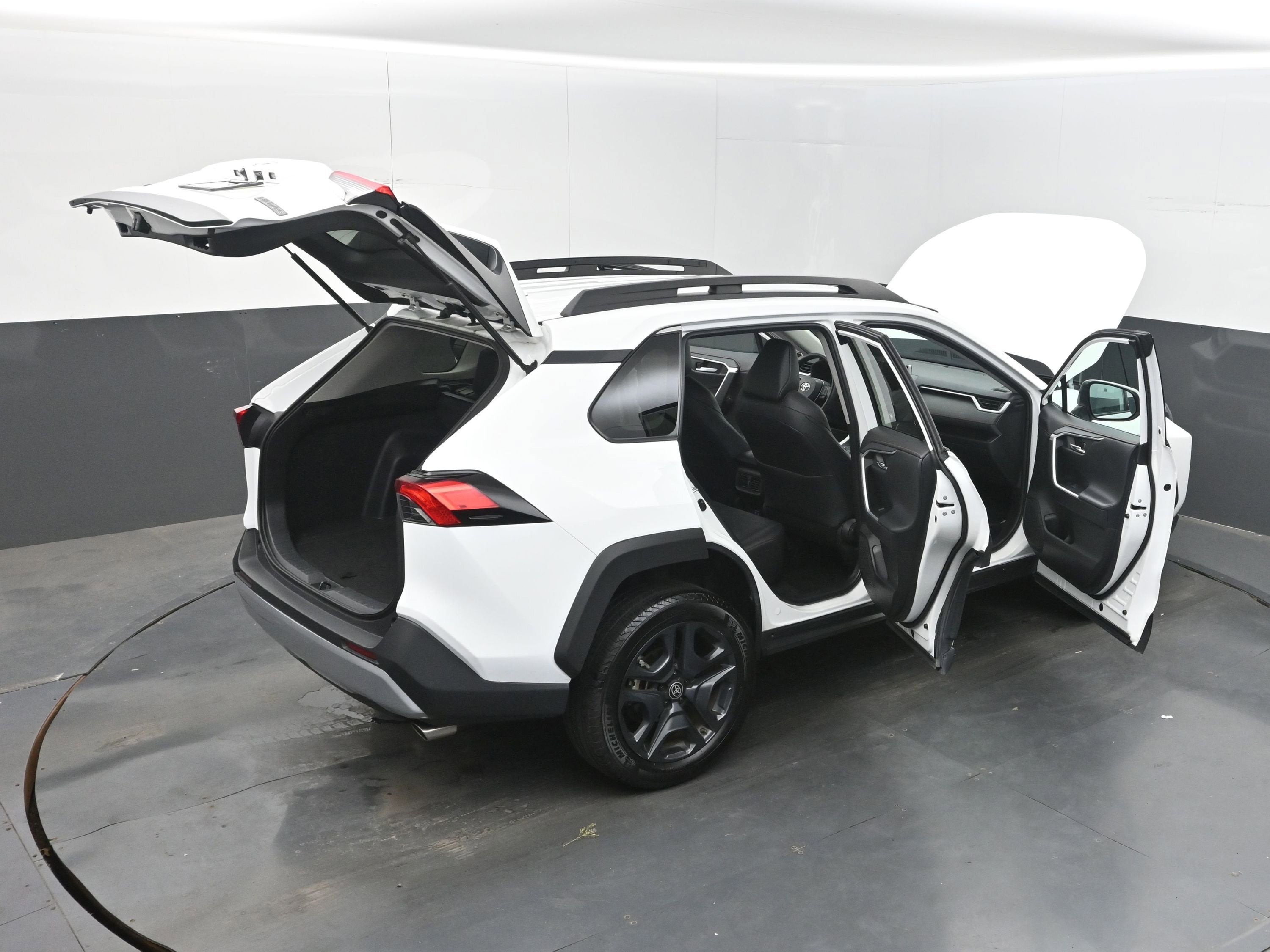 2024 Toyota RAV4 Adventure