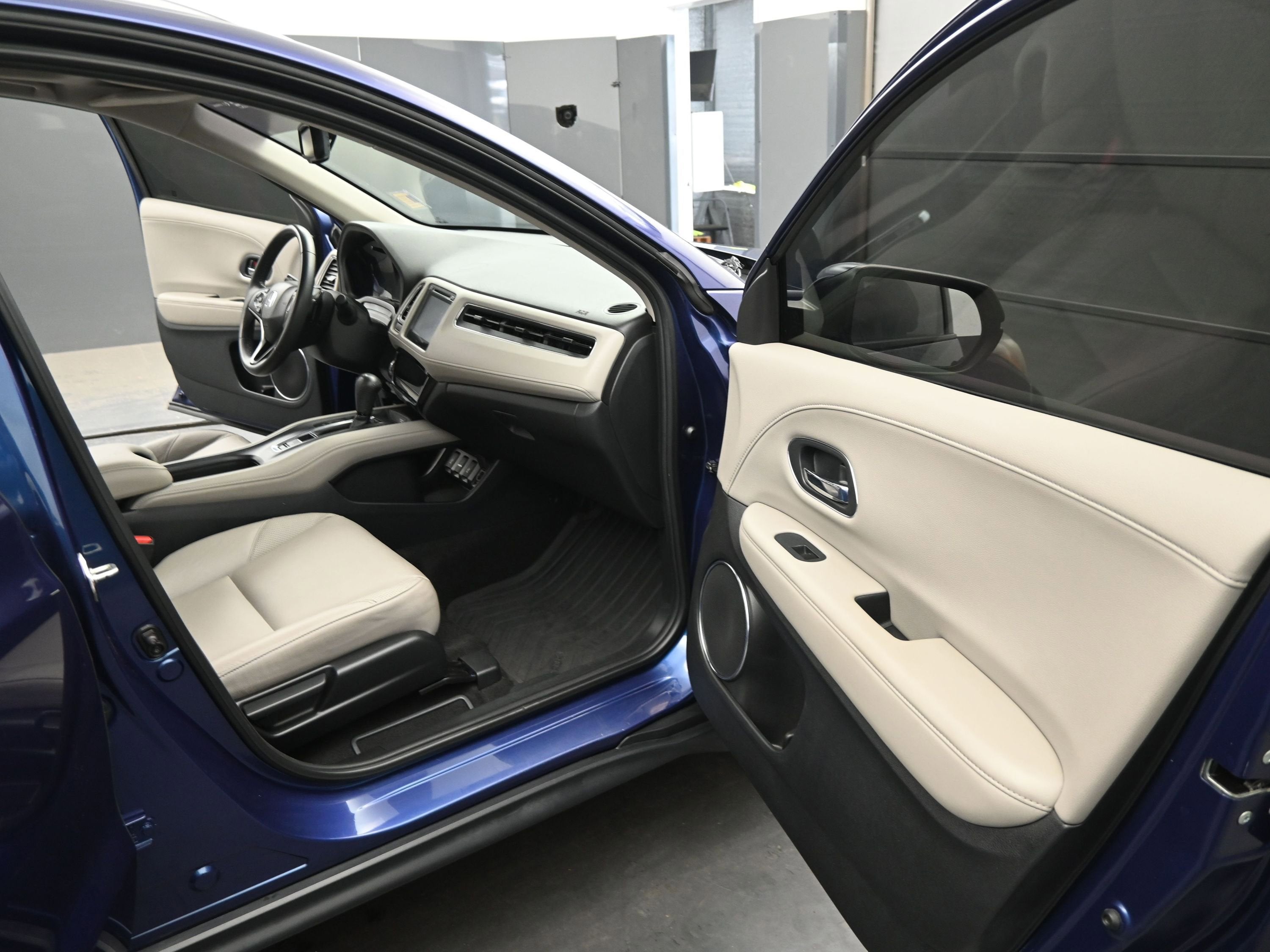 2017 Honda HR-V EX-L Navi