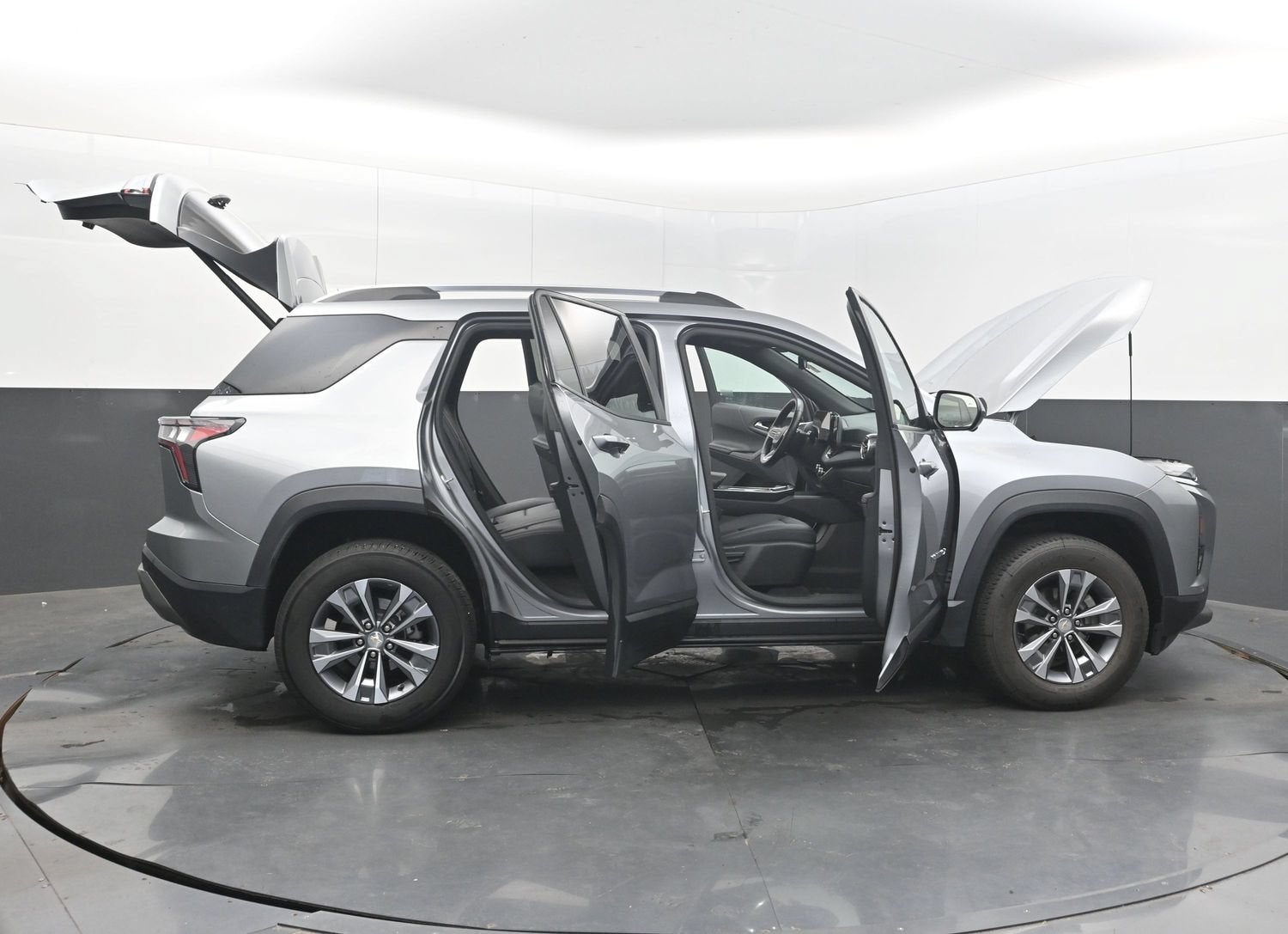 2025 Chevrolet Equinox FWD LT
