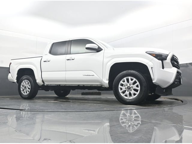 2024 Toyota Tacoma 2WD SR5
