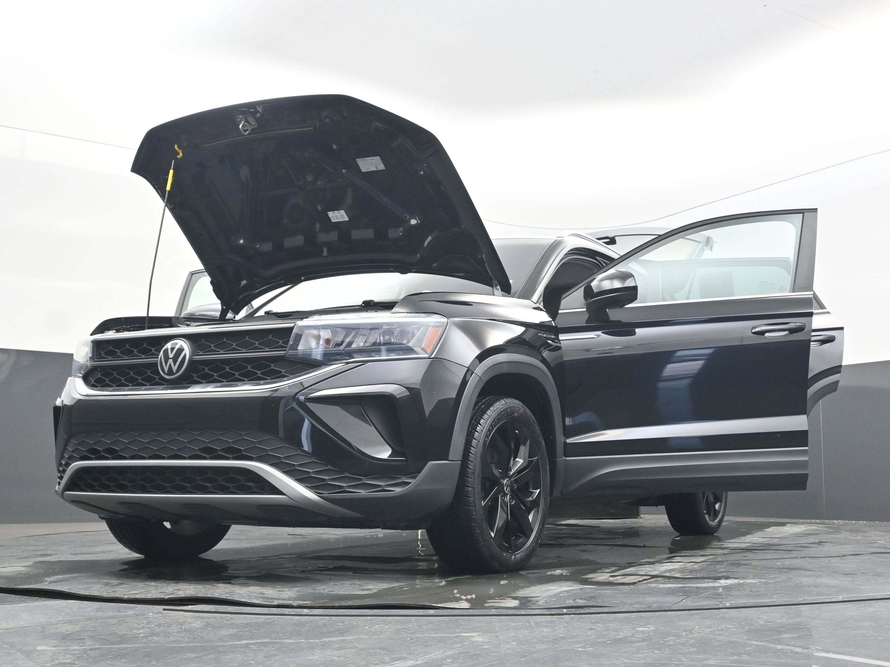 2022 Volkswagen Taos SE