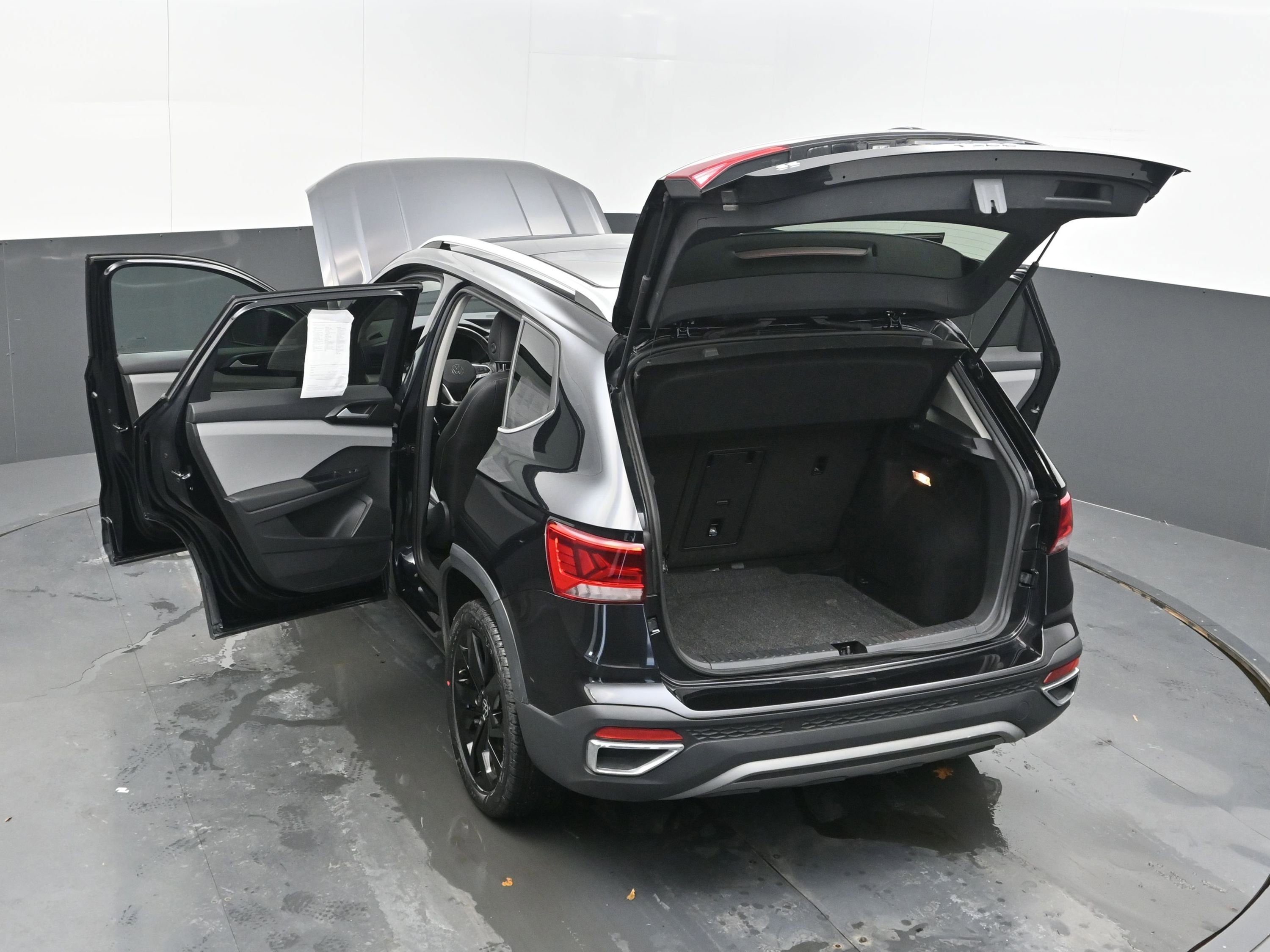 2022 Volkswagen Taos SE