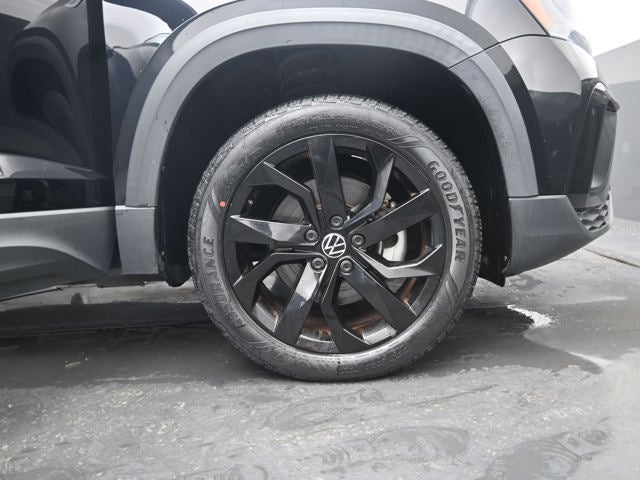 2022 Volkswagen Taos SE