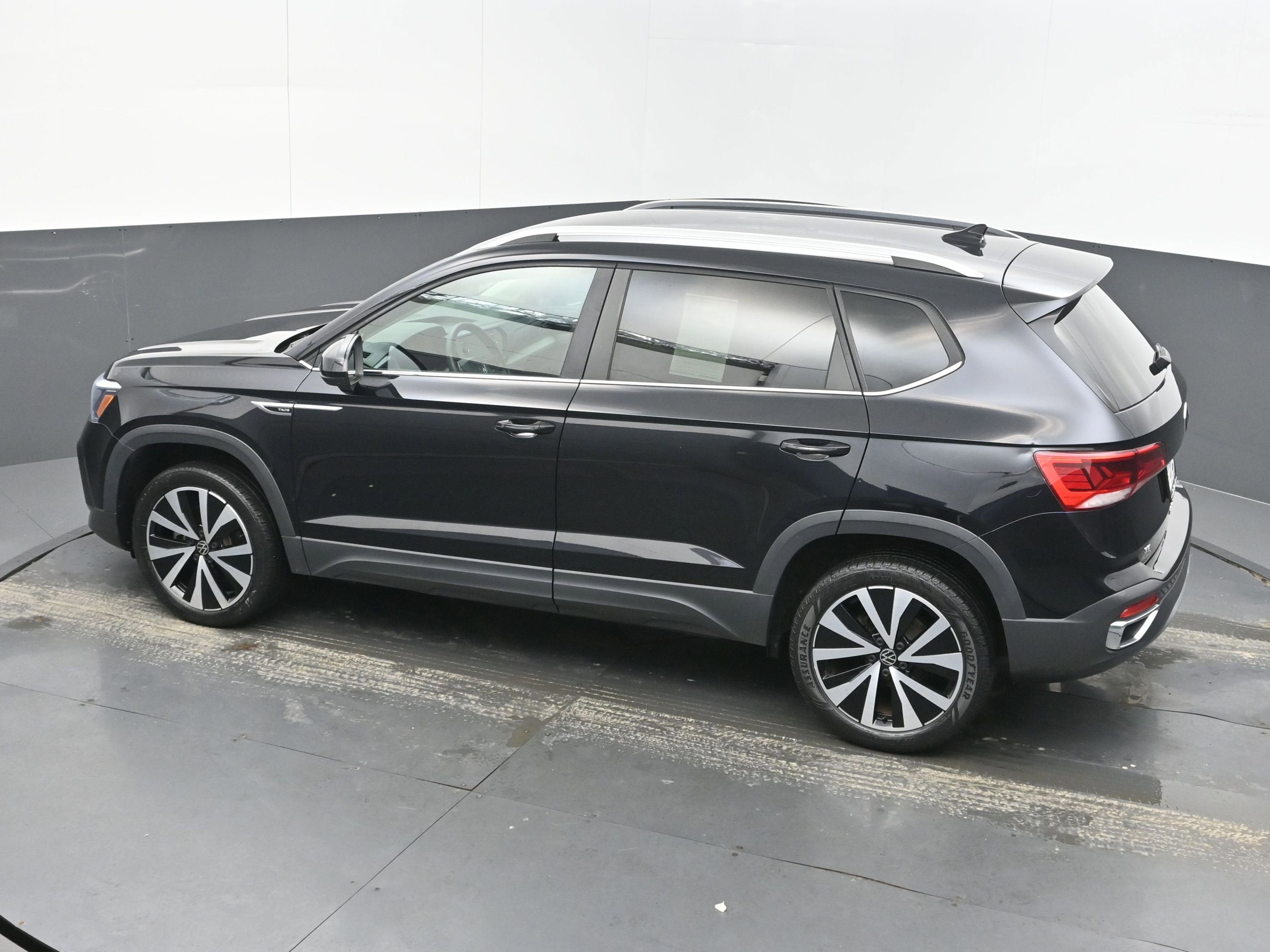 2022 Volkswagen Taos SE