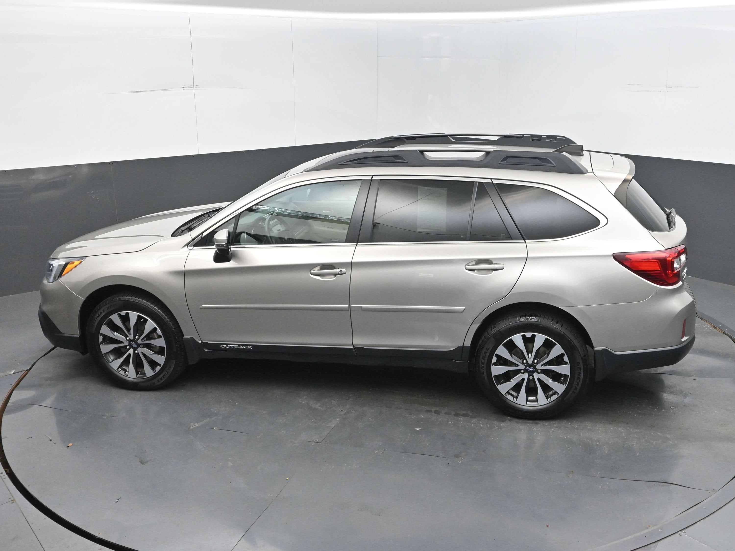 2017 Subaru Outback Limited