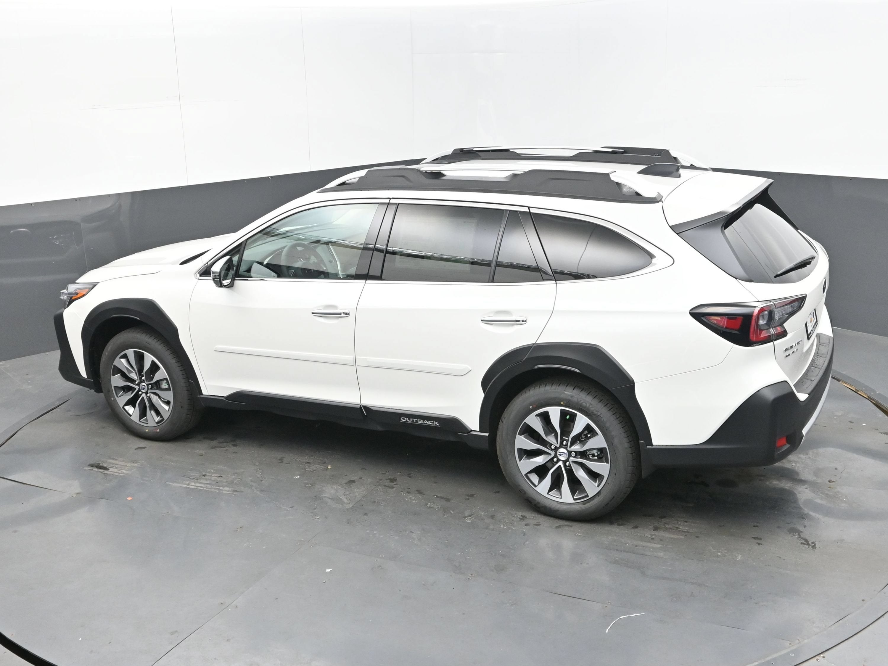 2025 Subaru Outback Touring