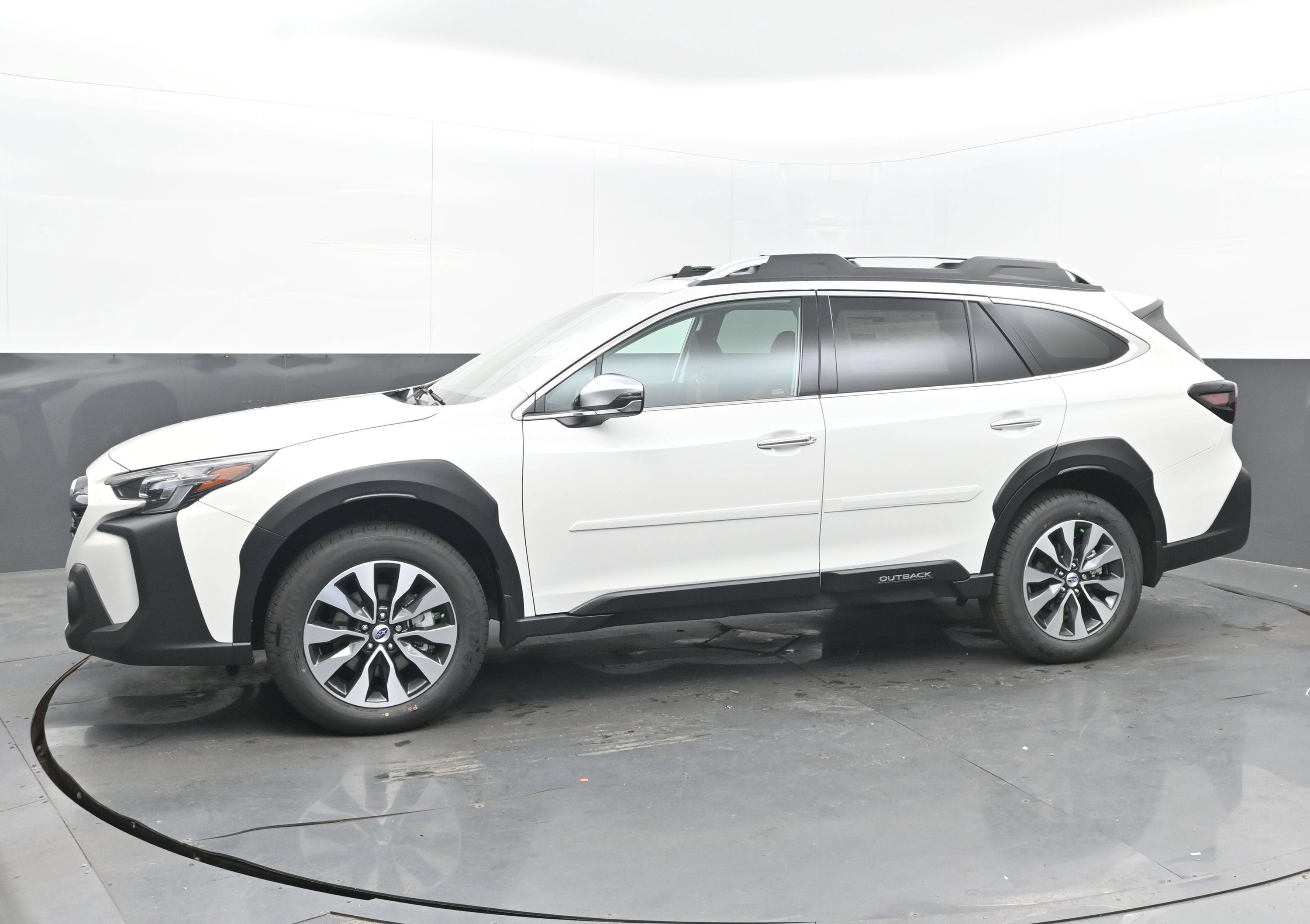 2025 Subaru Outback Touring