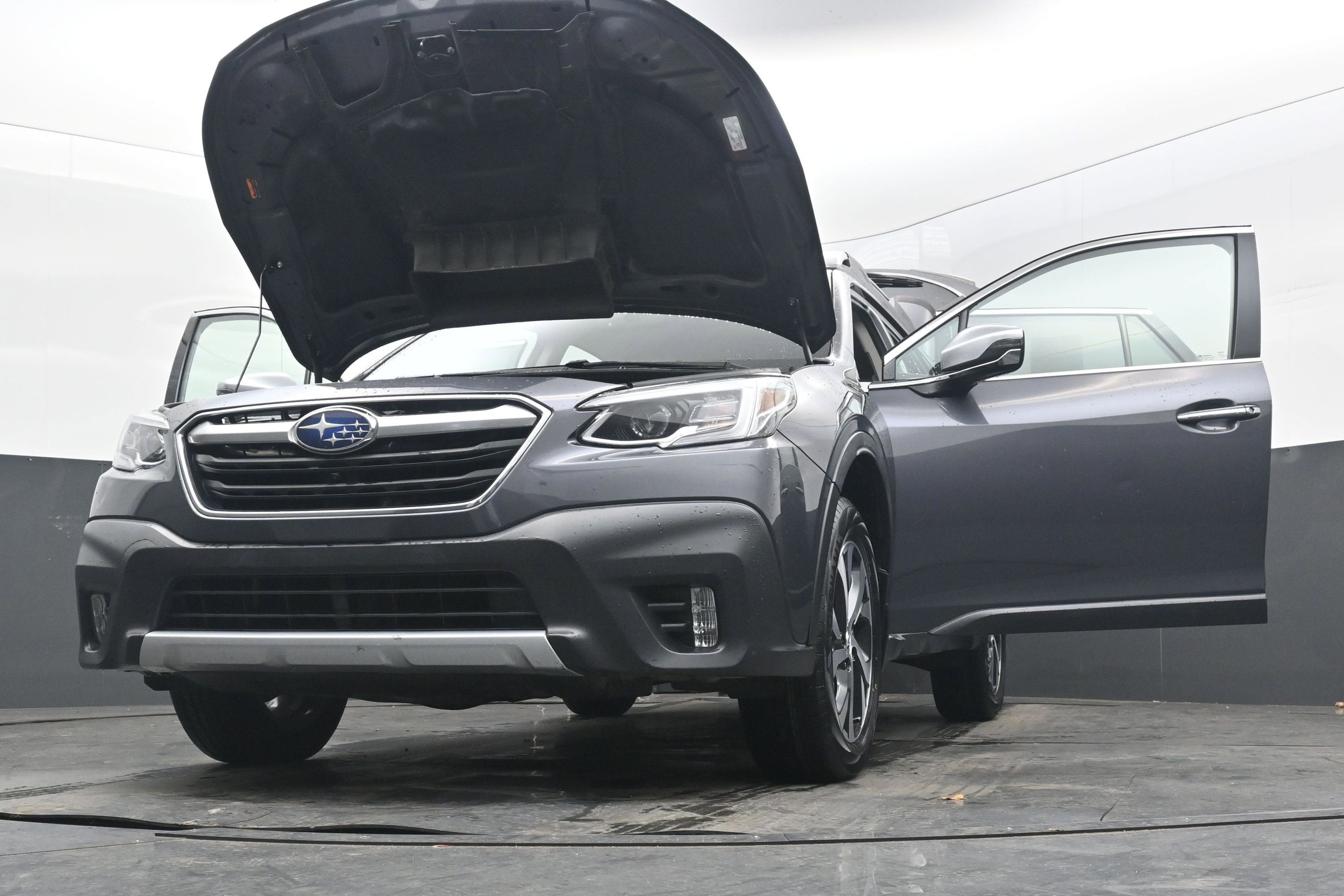 2020 Subaru Outback Touring XT