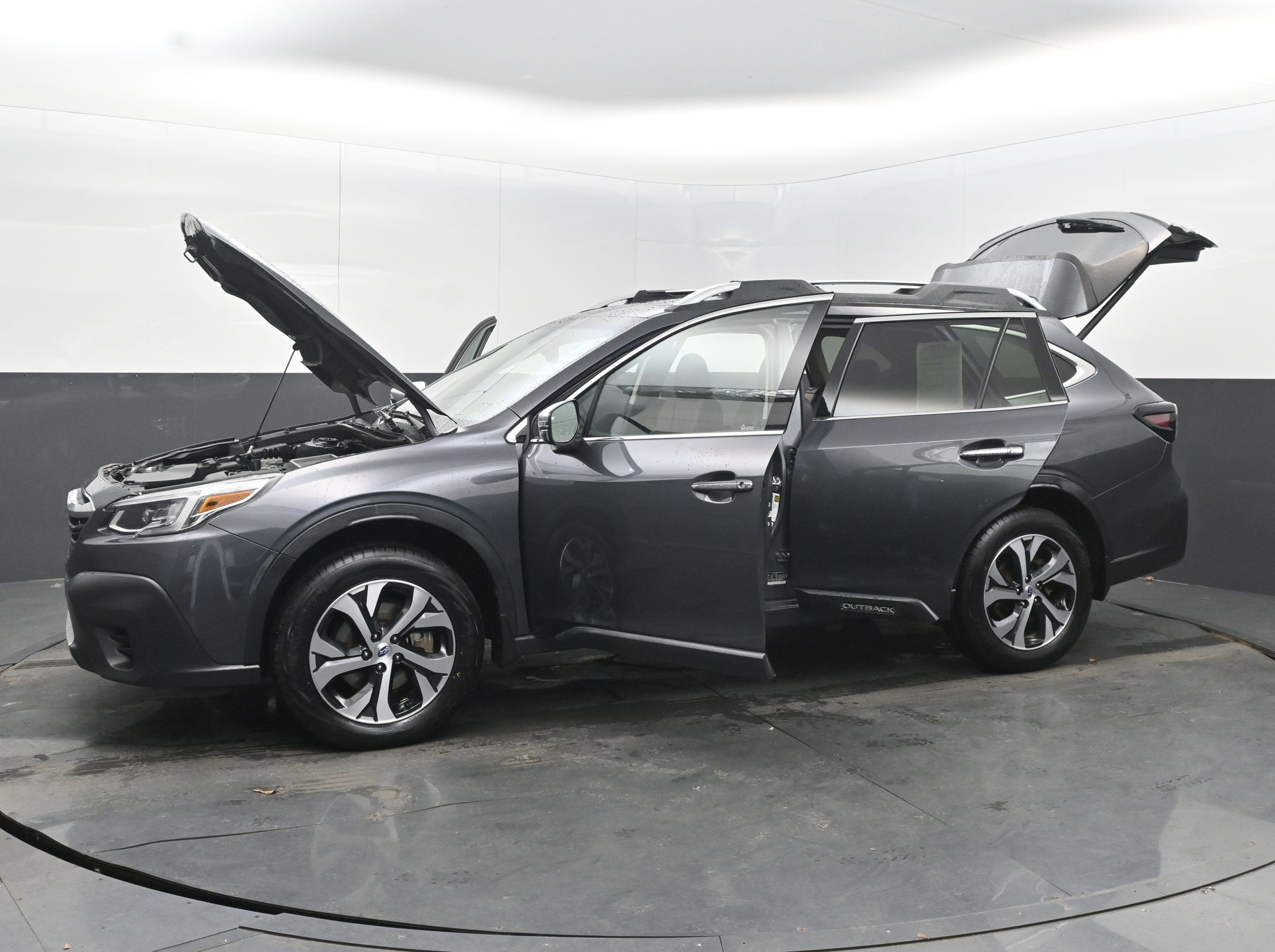 2020 Subaru Outback Touring XT