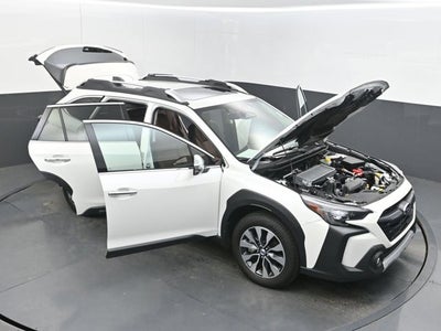 2025 Subaru Outback Touring XT