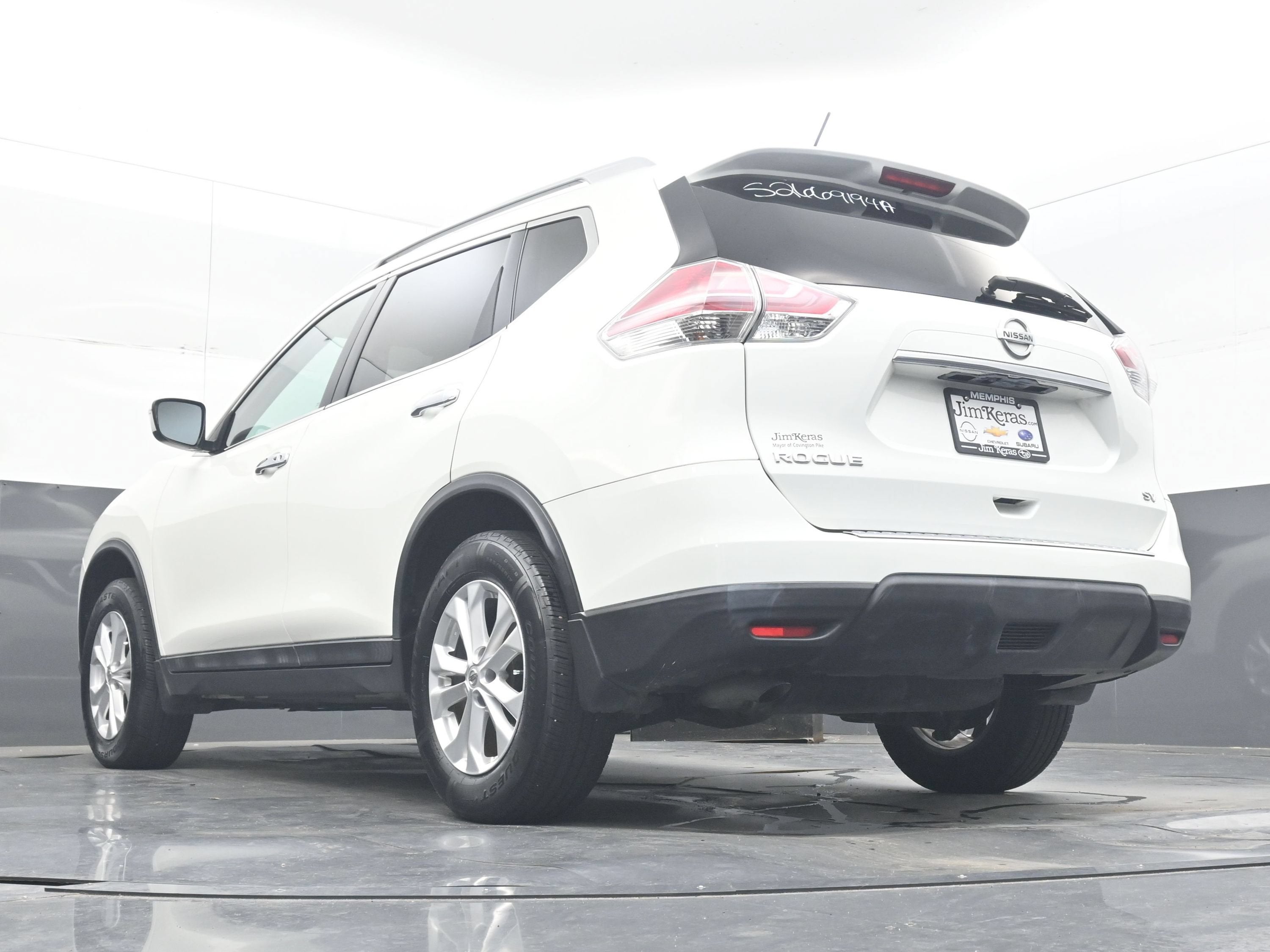 2016 Nissan Rogue SV