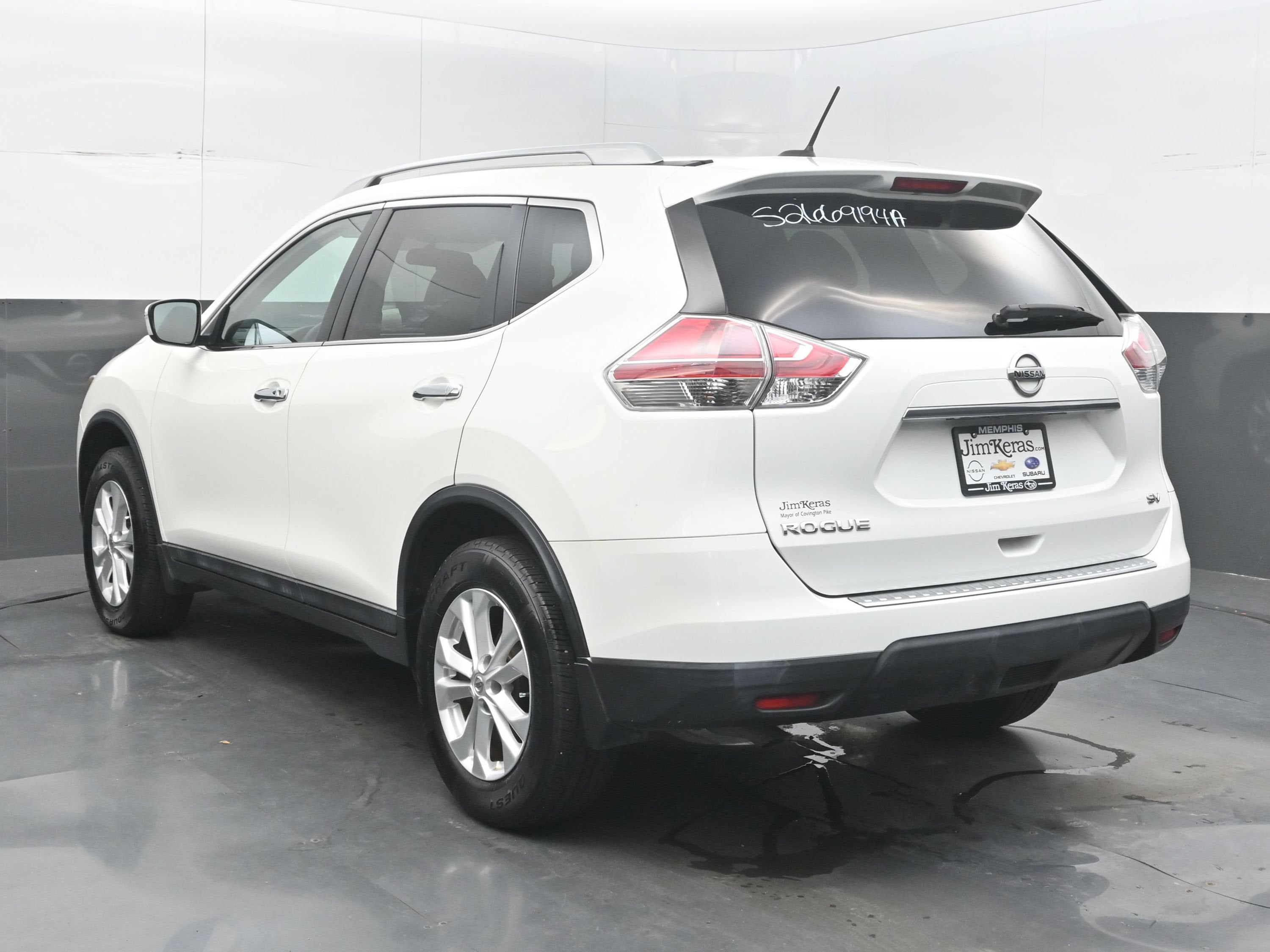 2016 Nissan Rogue SV