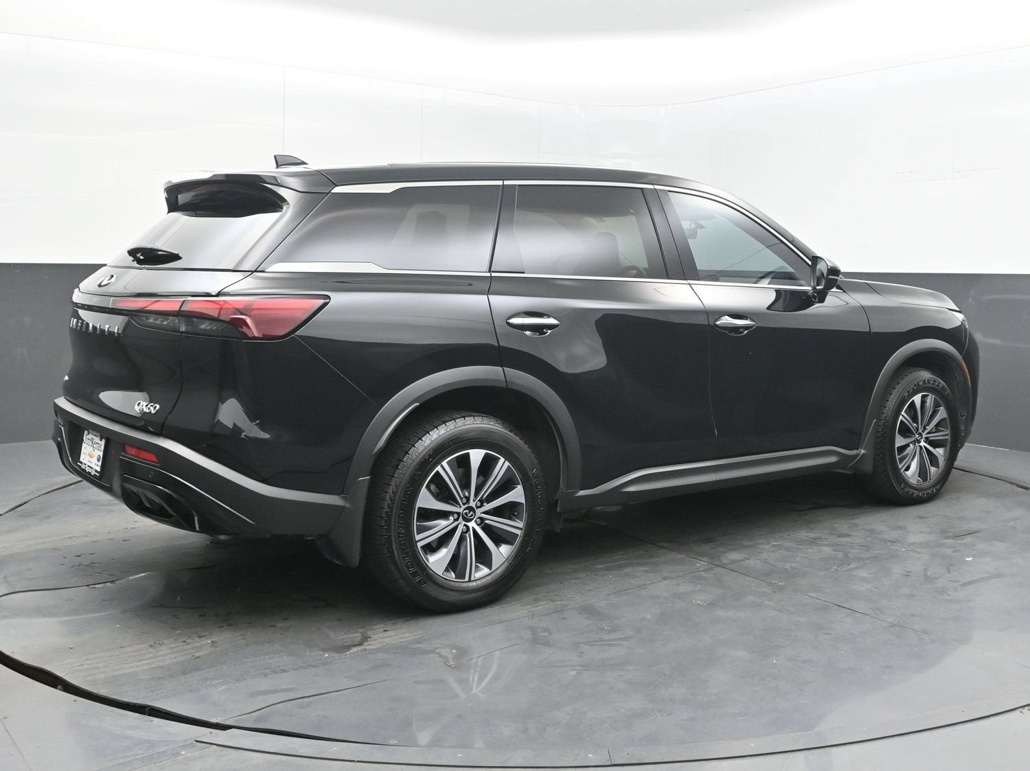 2023 INFINITI QX60 PURE