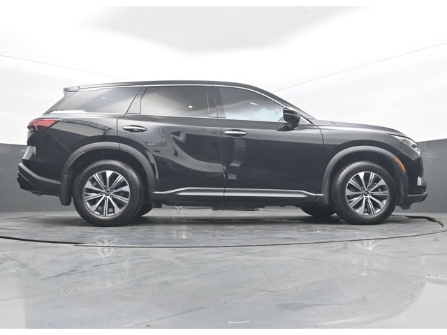 2023 INFINITI QX60 PURE
