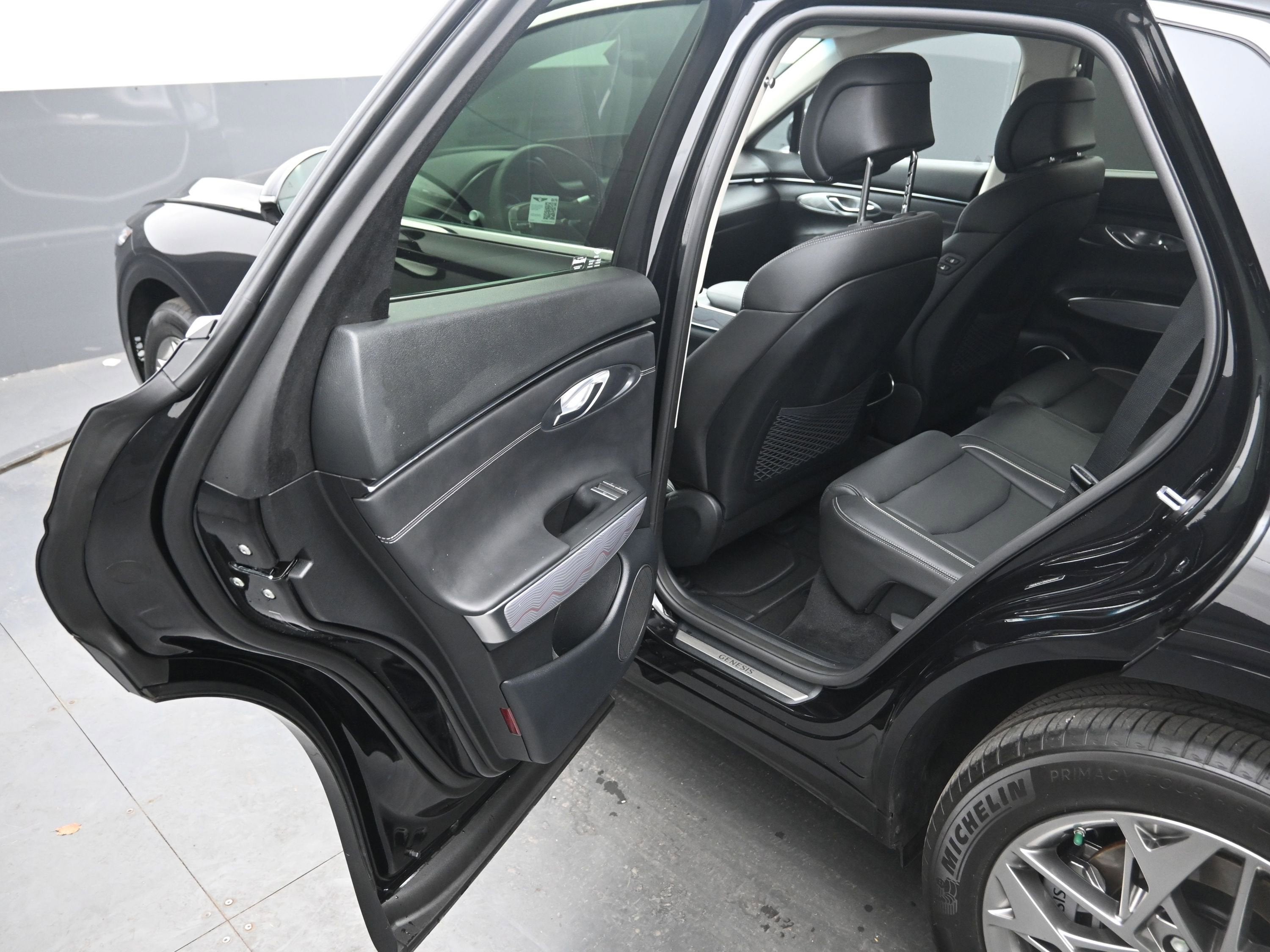 2024 Genesis GV70 2.5T