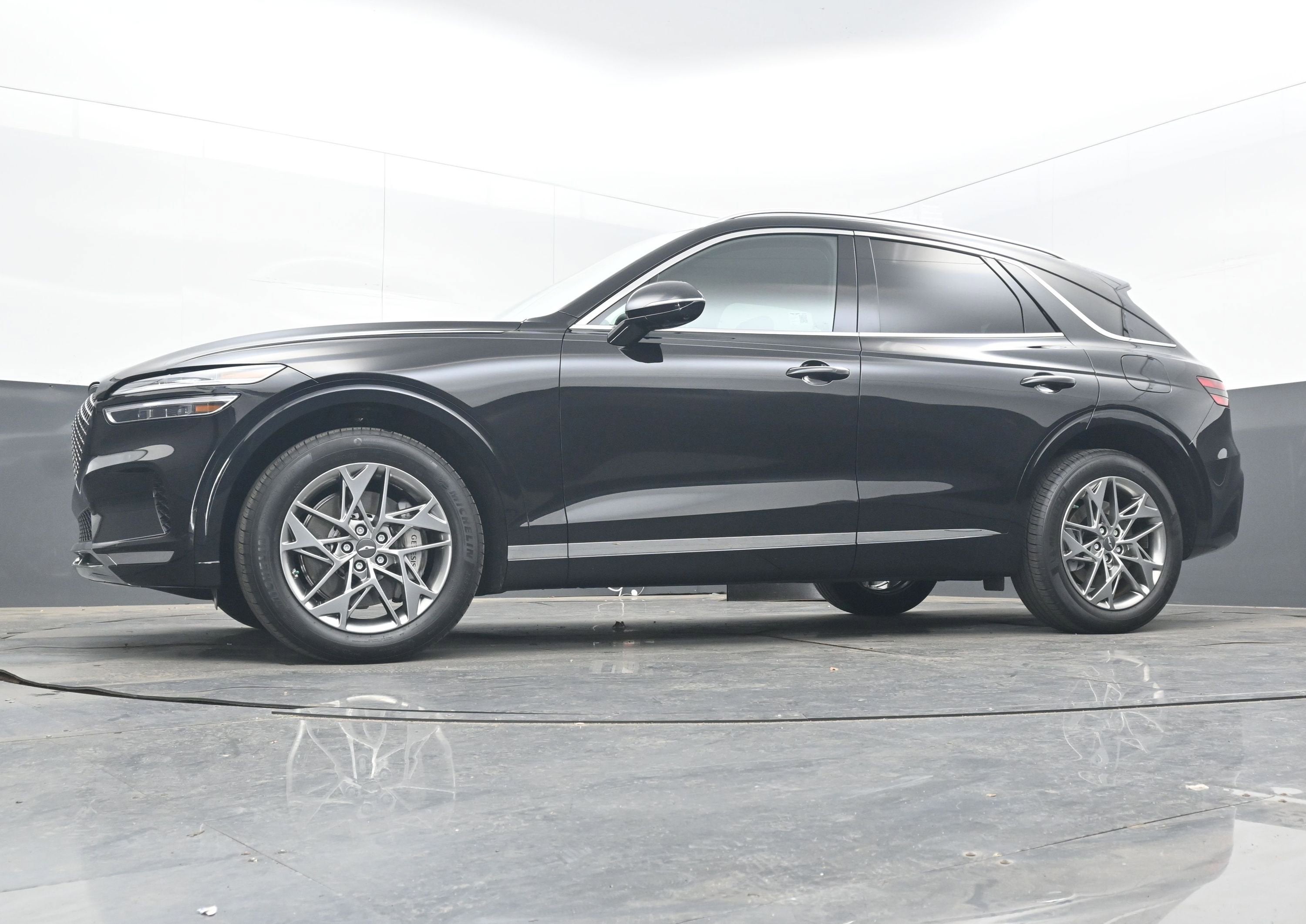 2024 Genesis GV70 2.5T