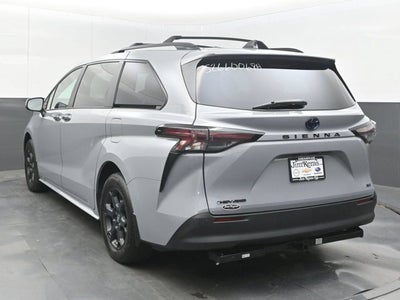 2025 Toyota Sienna Woodland Edition