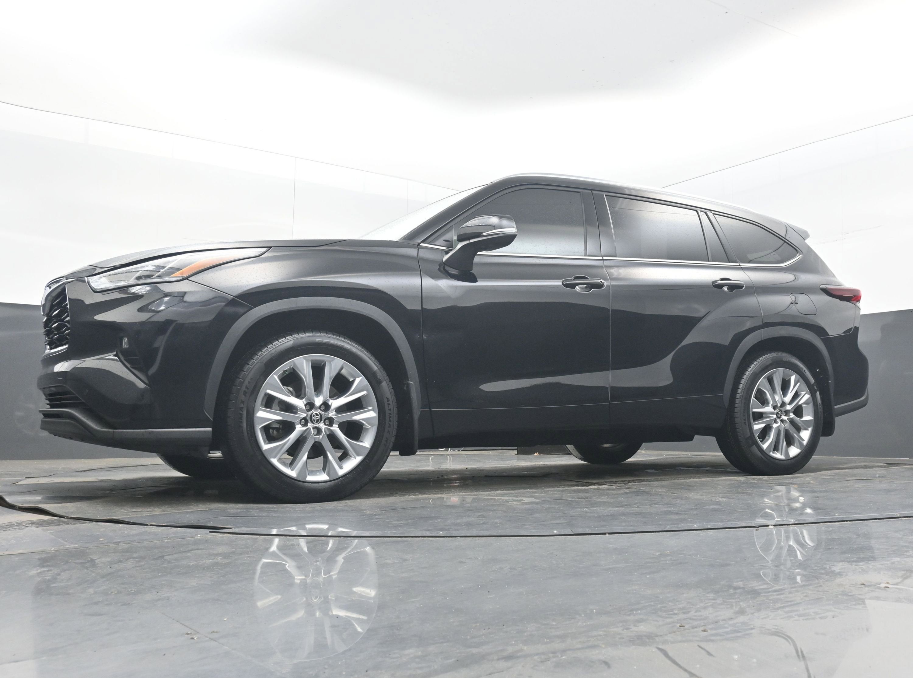 2024 Toyota Highlander Limited