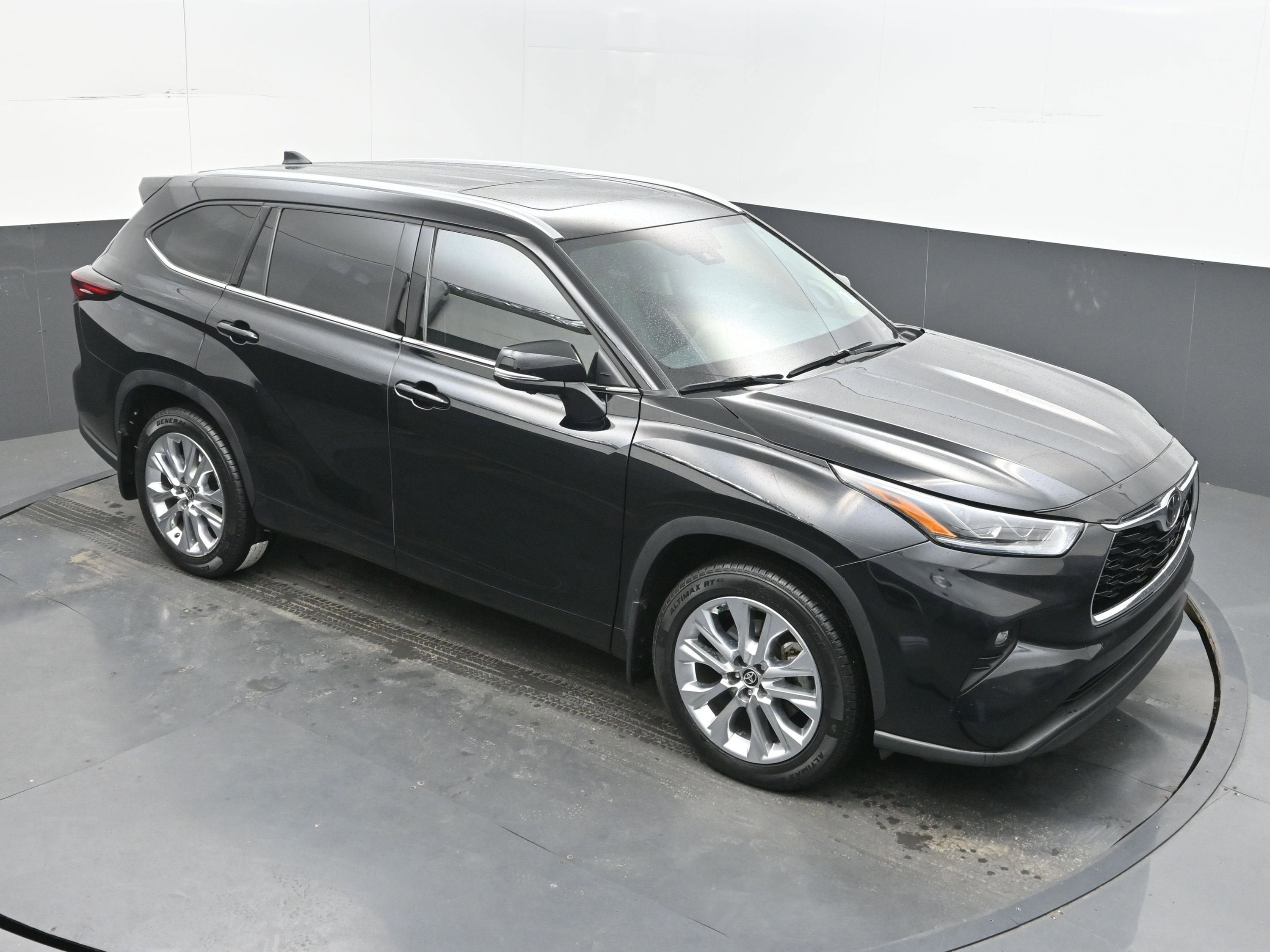 2024 Toyota Highlander Limited