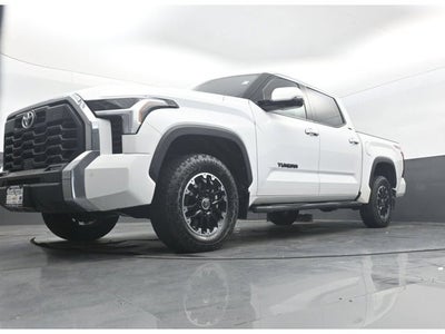 2023 Toyota Tundra 4WD SR5