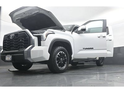 2023 Toyota Tundra 4WD SR5