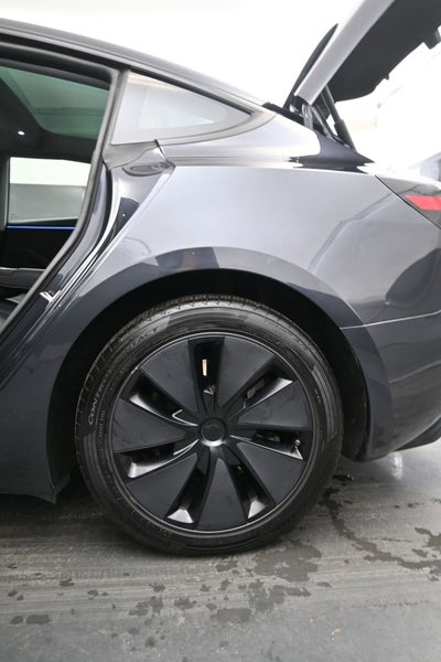 2024 Tesla Model 3 Long Range