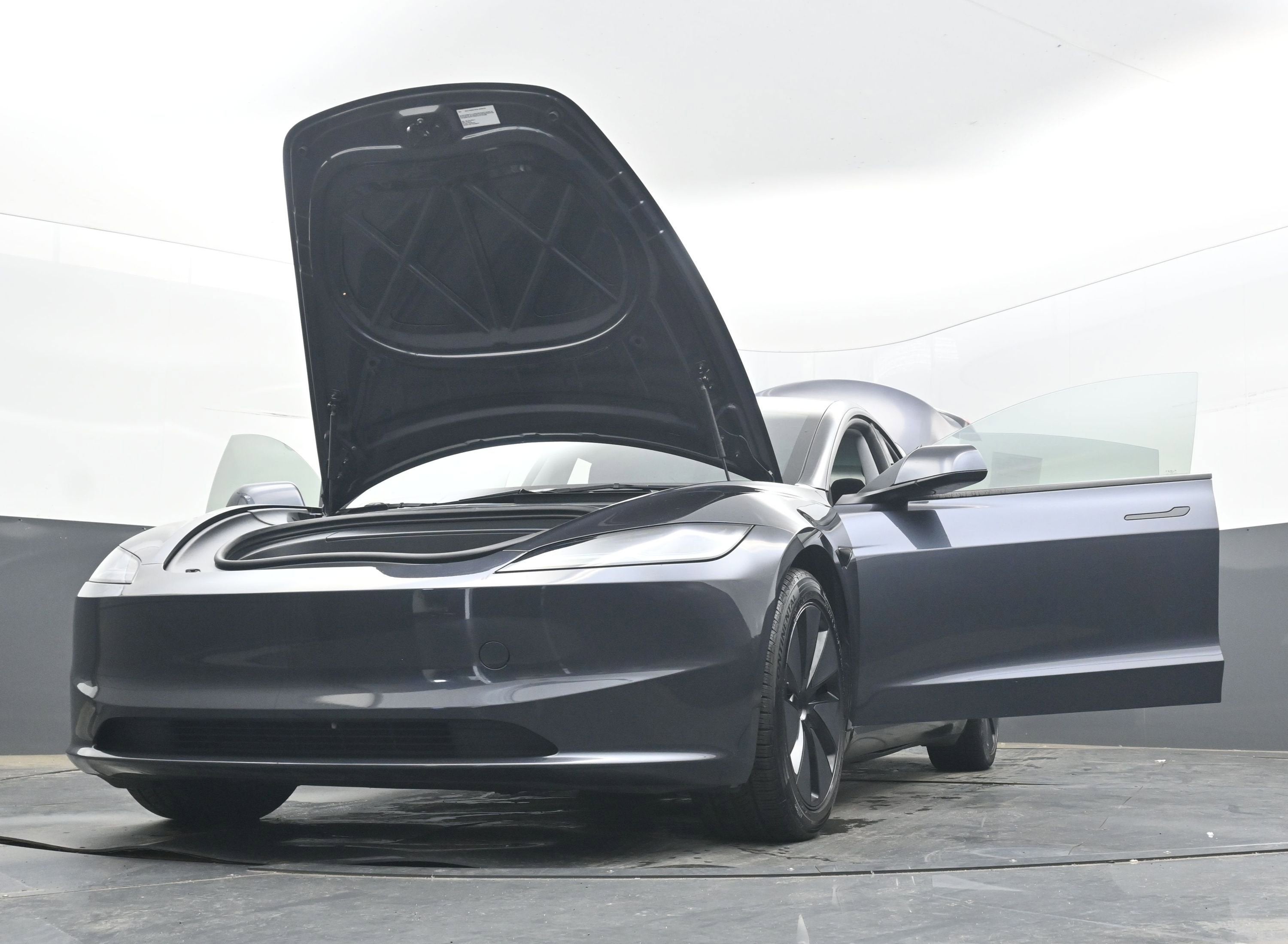 2024 Tesla Model 3 Long Range