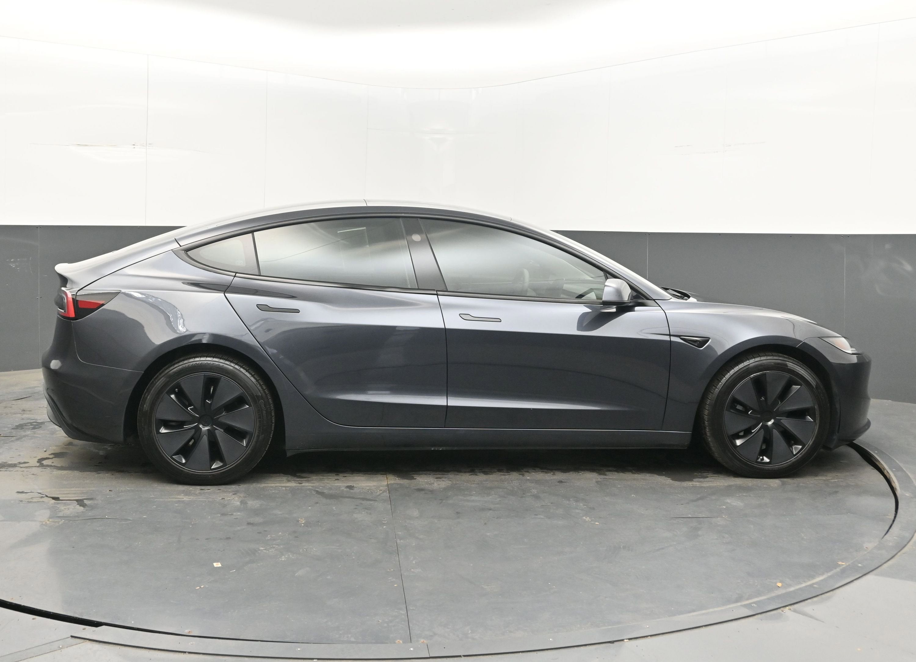 2024 Tesla Model 3 Long Range