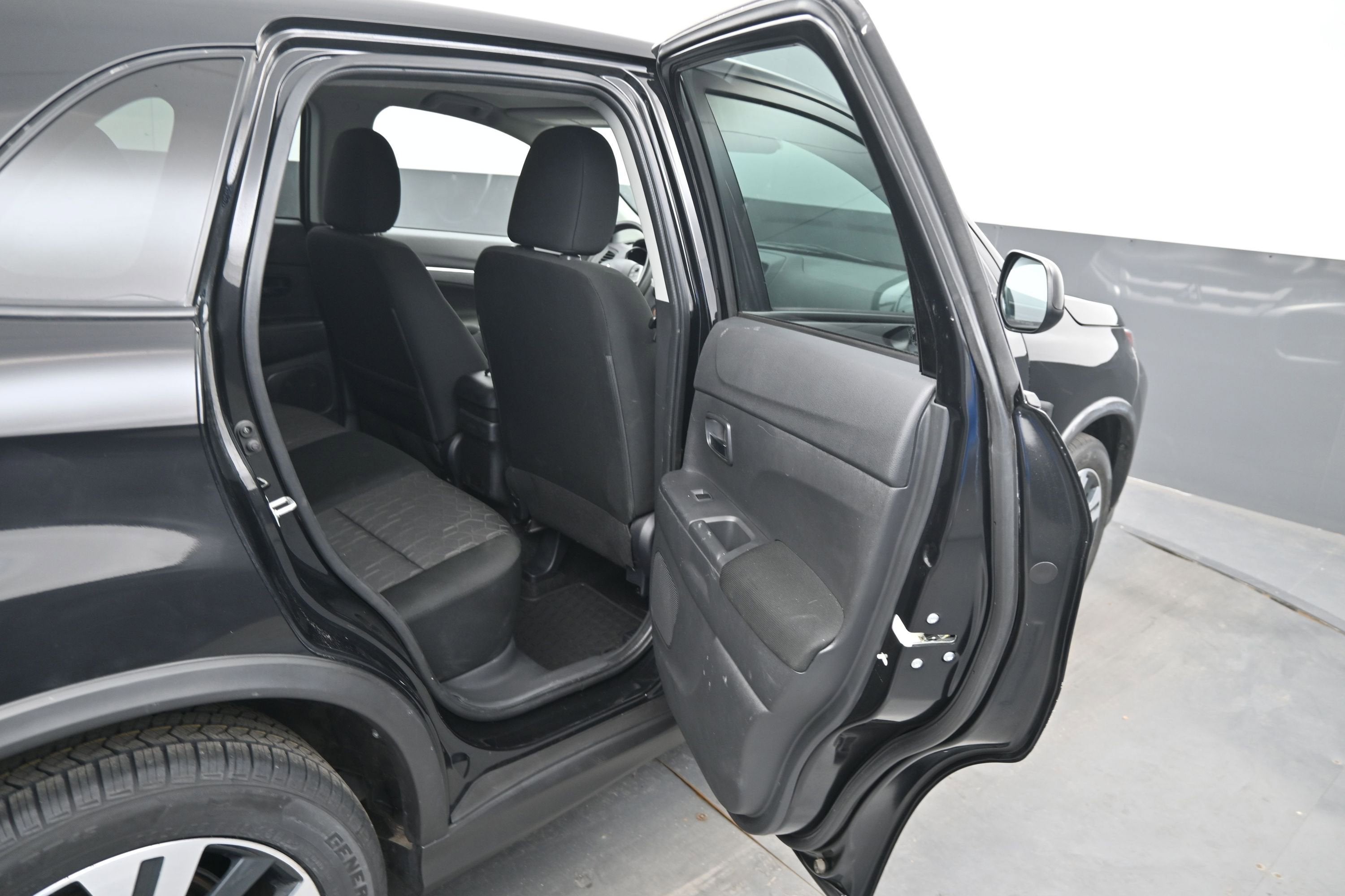 2024 Mitsubishi Outlander Sport 2.0 S