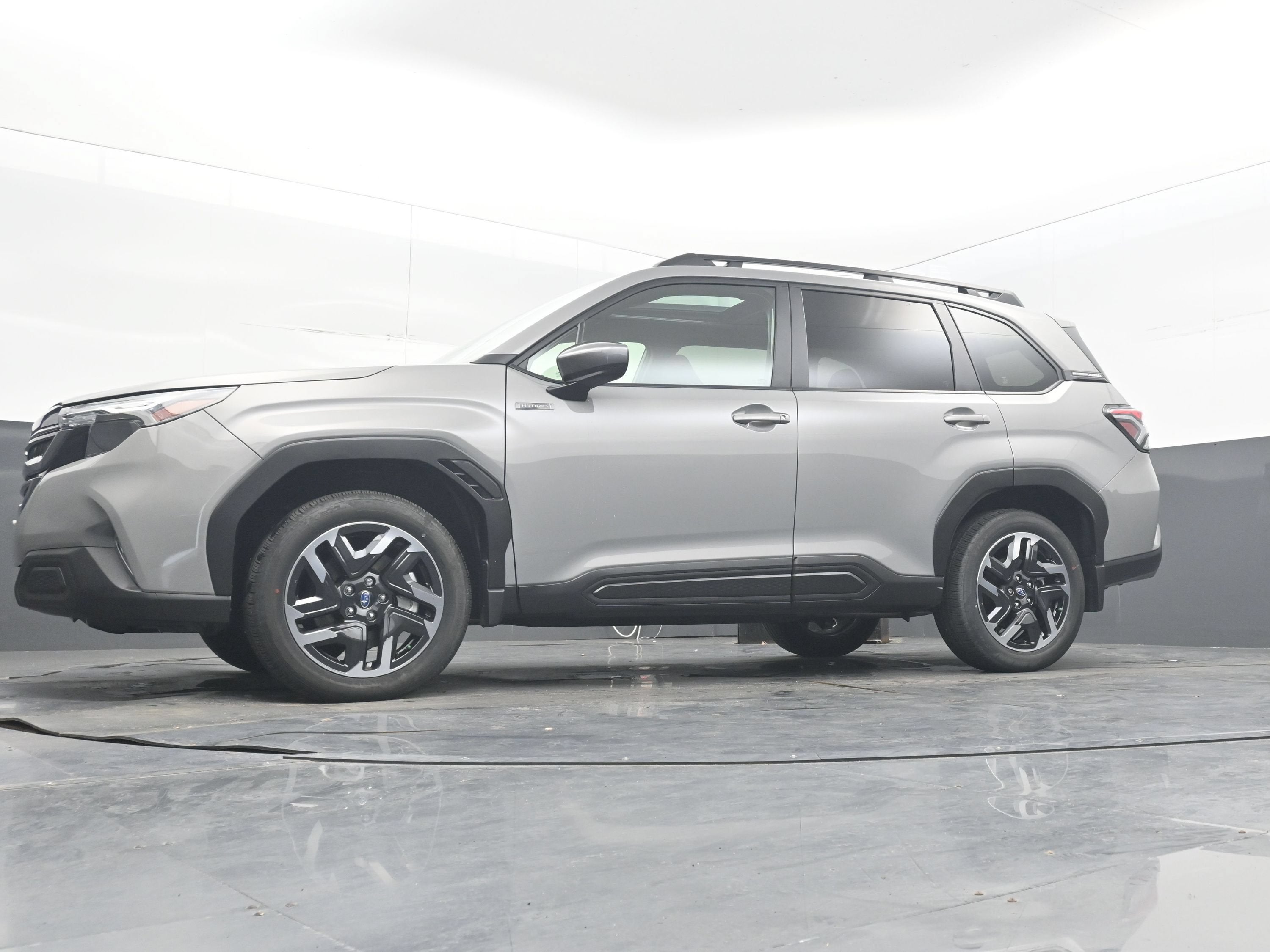 2025 Subaru Forester Premium Hybrid
