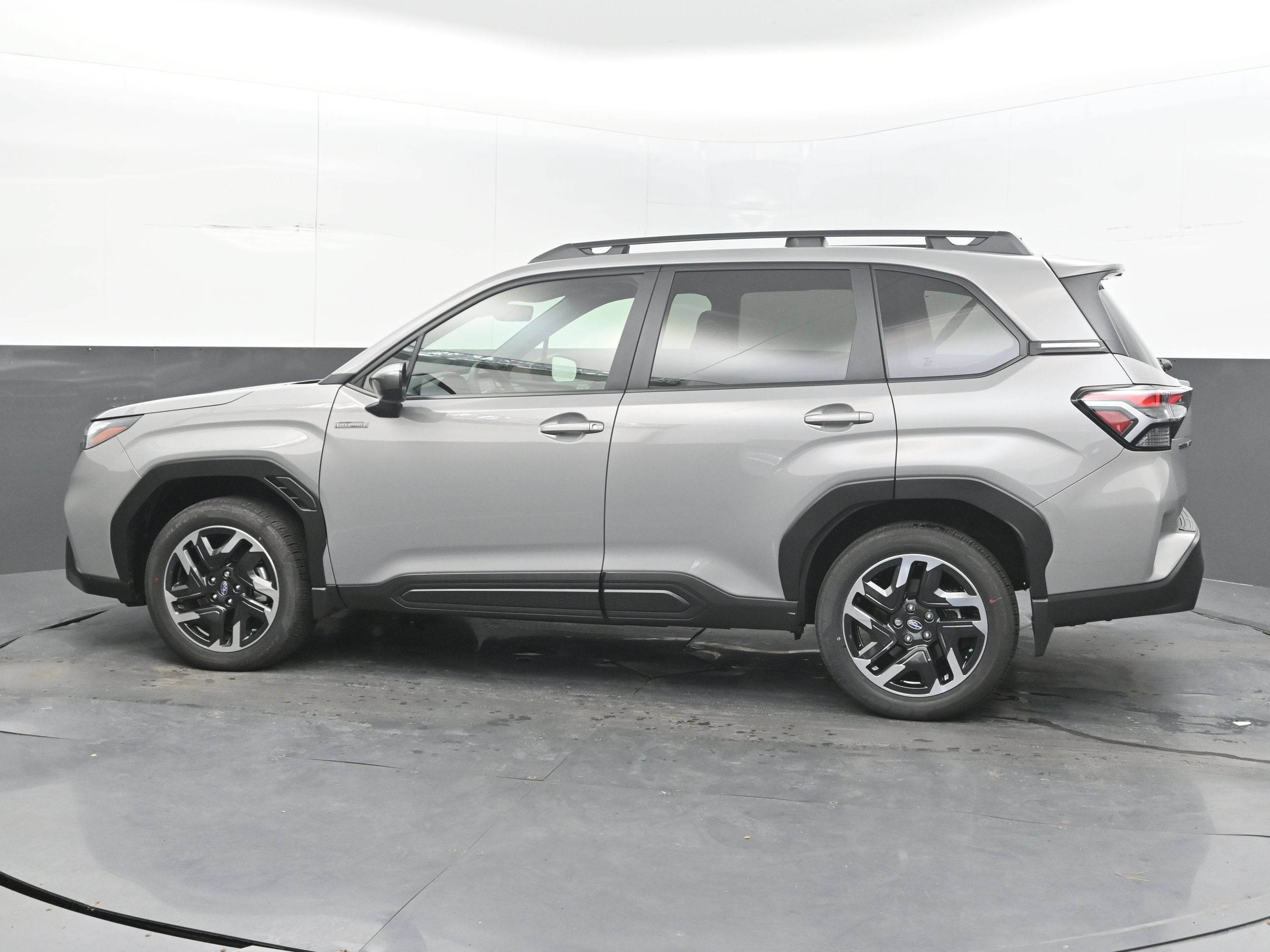 2025 Subaru Forester Premium Hybrid