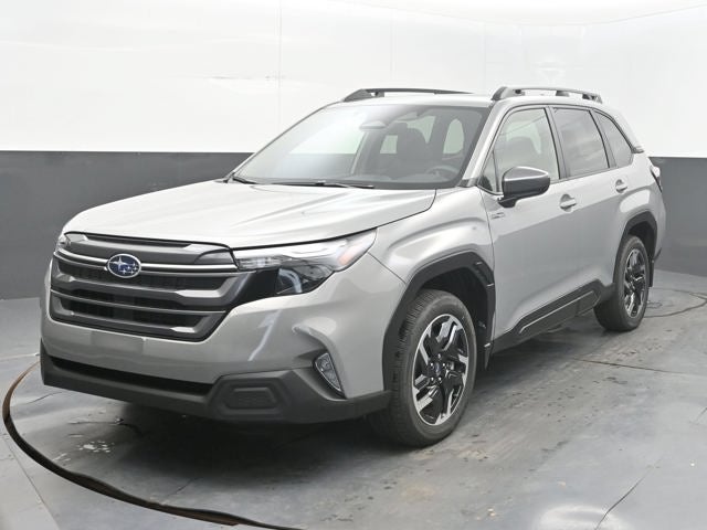 2025 Subaru Forester Premium Hybrid