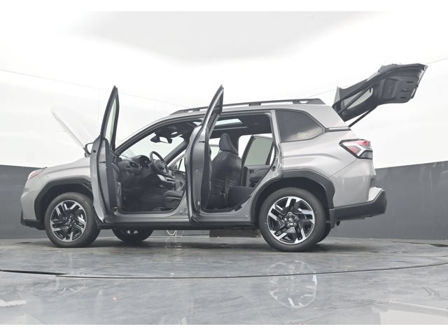 2025 Subaru Forester Premium Hybrid