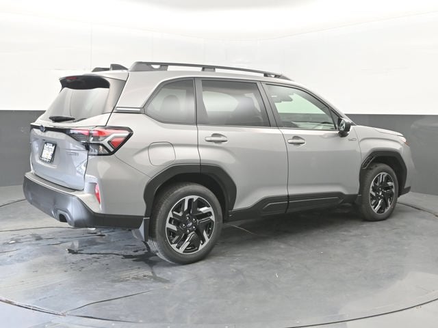 2025 Subaru Forester Premium Hybrid