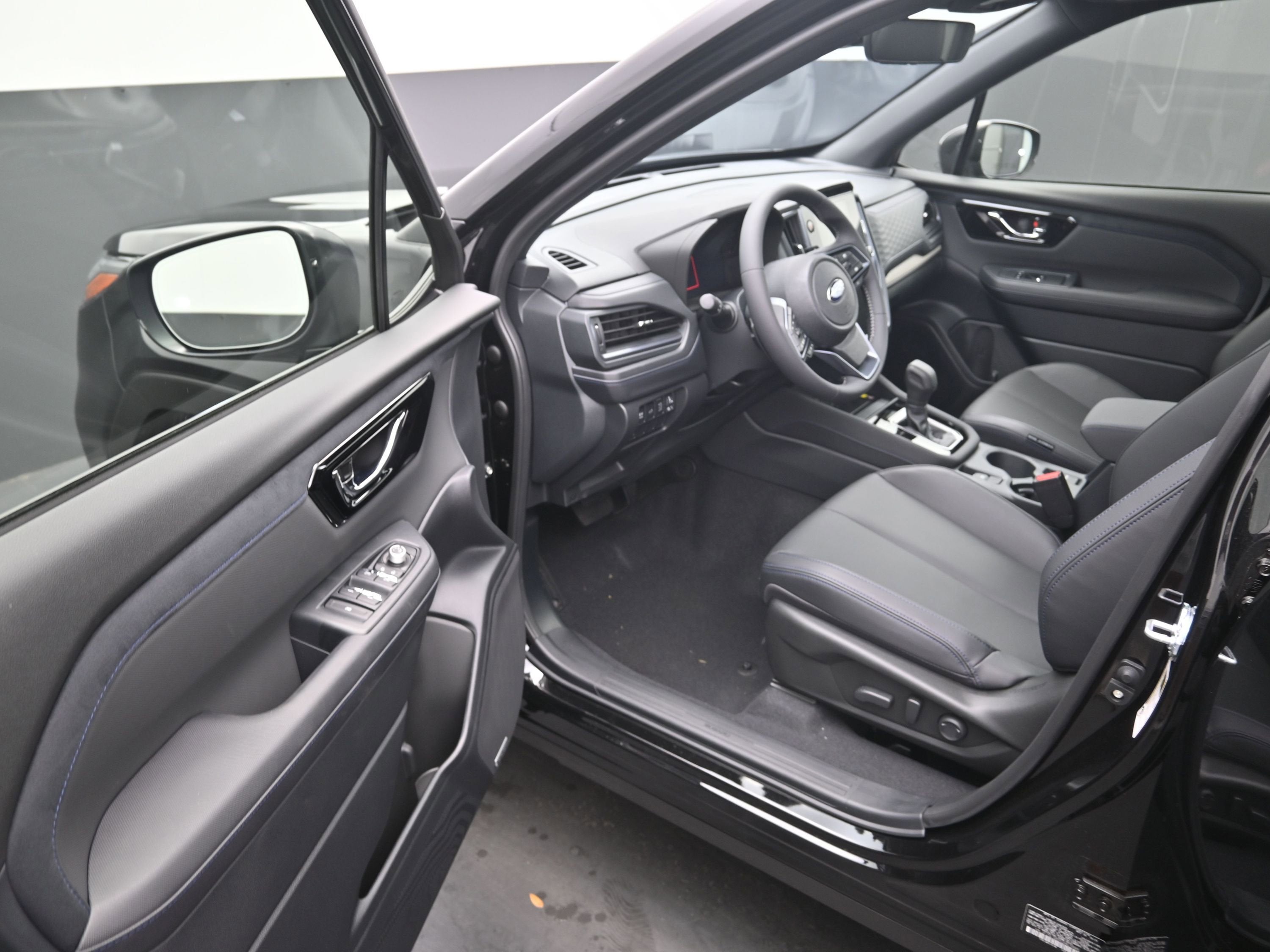 2025 Subaru Forester Limited Hybrid