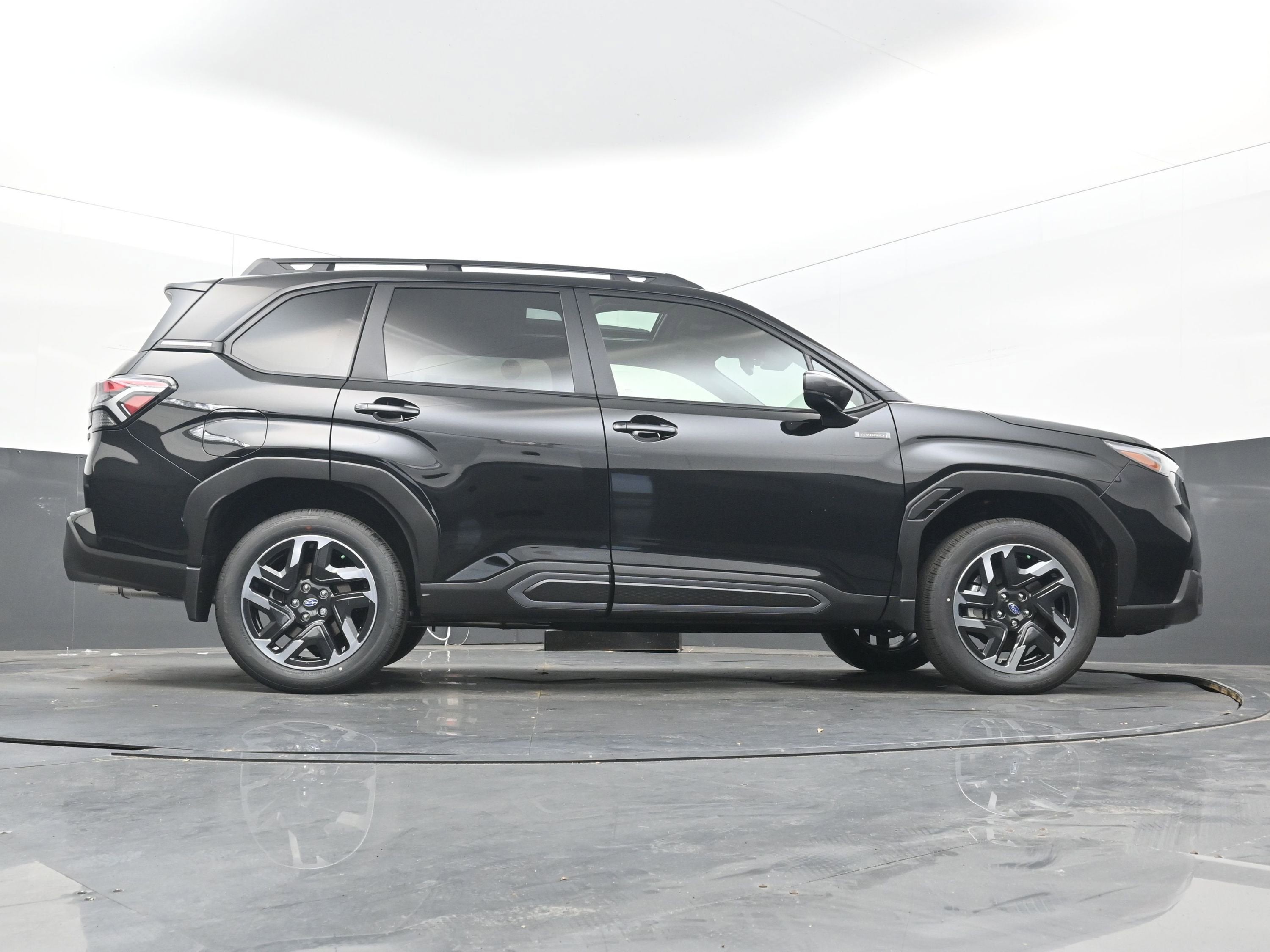 2025 Subaru Forester Limited Hybrid