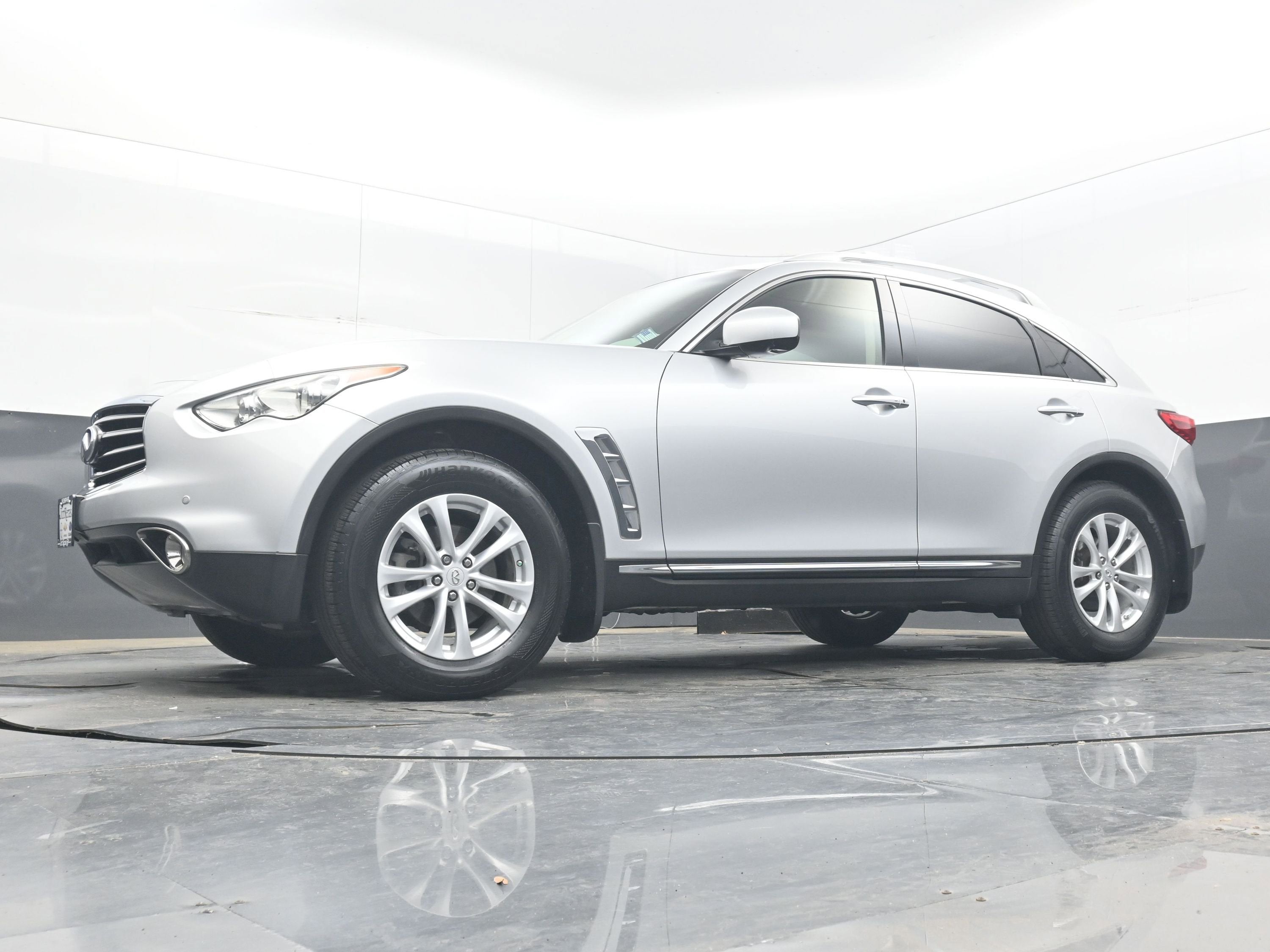 2012 INFINITI FX35 Base